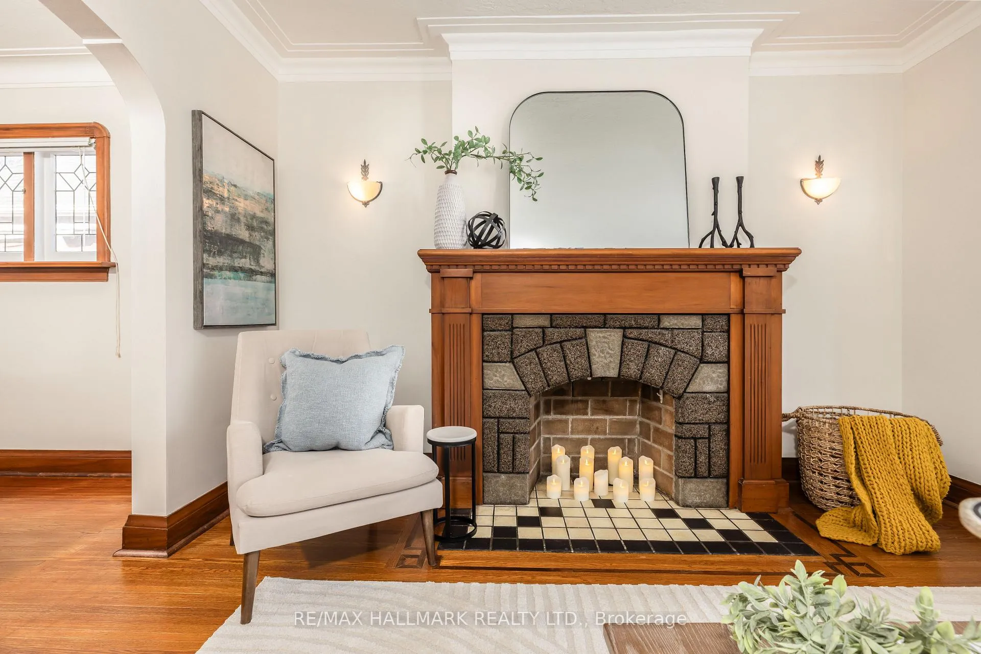 Photo 8 of 18 Fairside Avenue, Toronto, Danforth Village-East York — HOMEH
