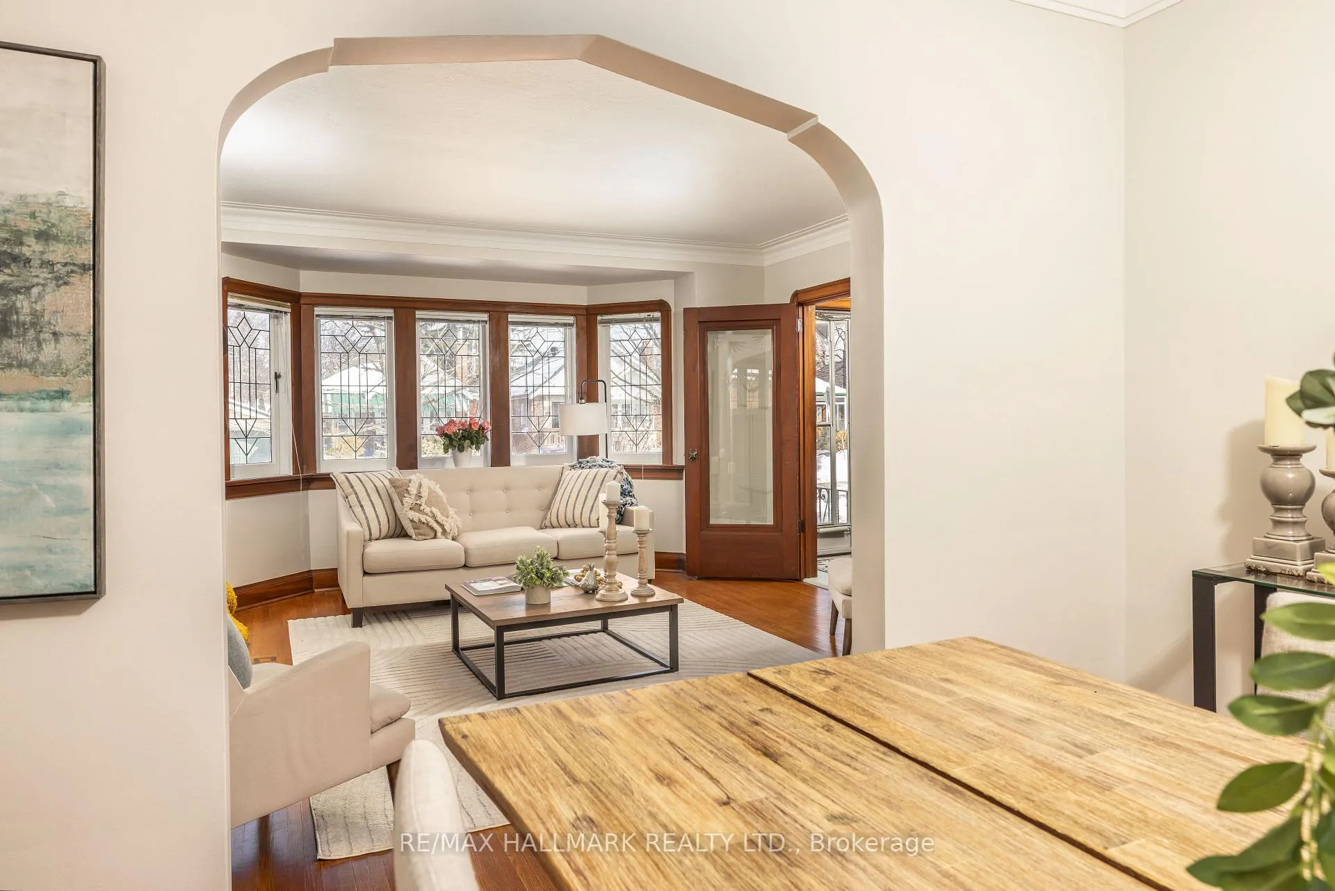 Photo 10 of 18 Fairside Avenue, Toronto, Danforth Village-East York — HOMEH