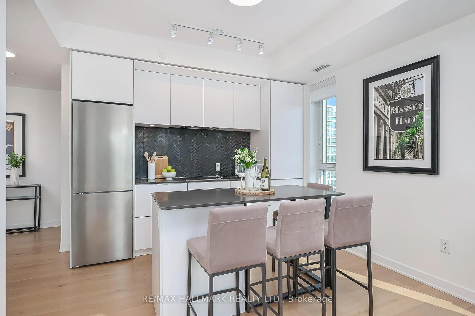 Photo 13 of Unit 2703, 130 River Street, Toronto, Regent Park — HOMEH