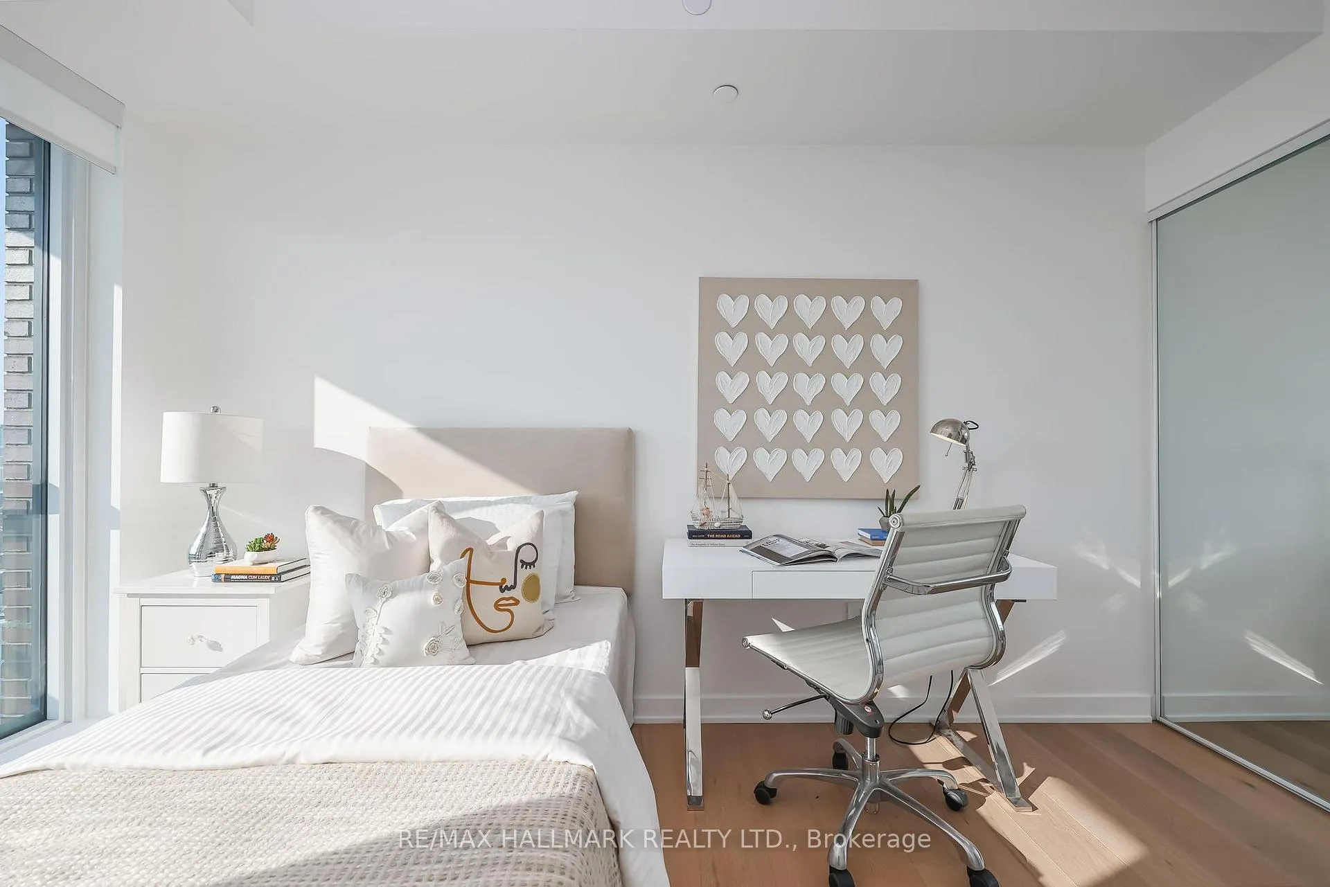 Photo 19 of Unit 2703, 130 River Street, Toronto, Regent Park — HOMEH