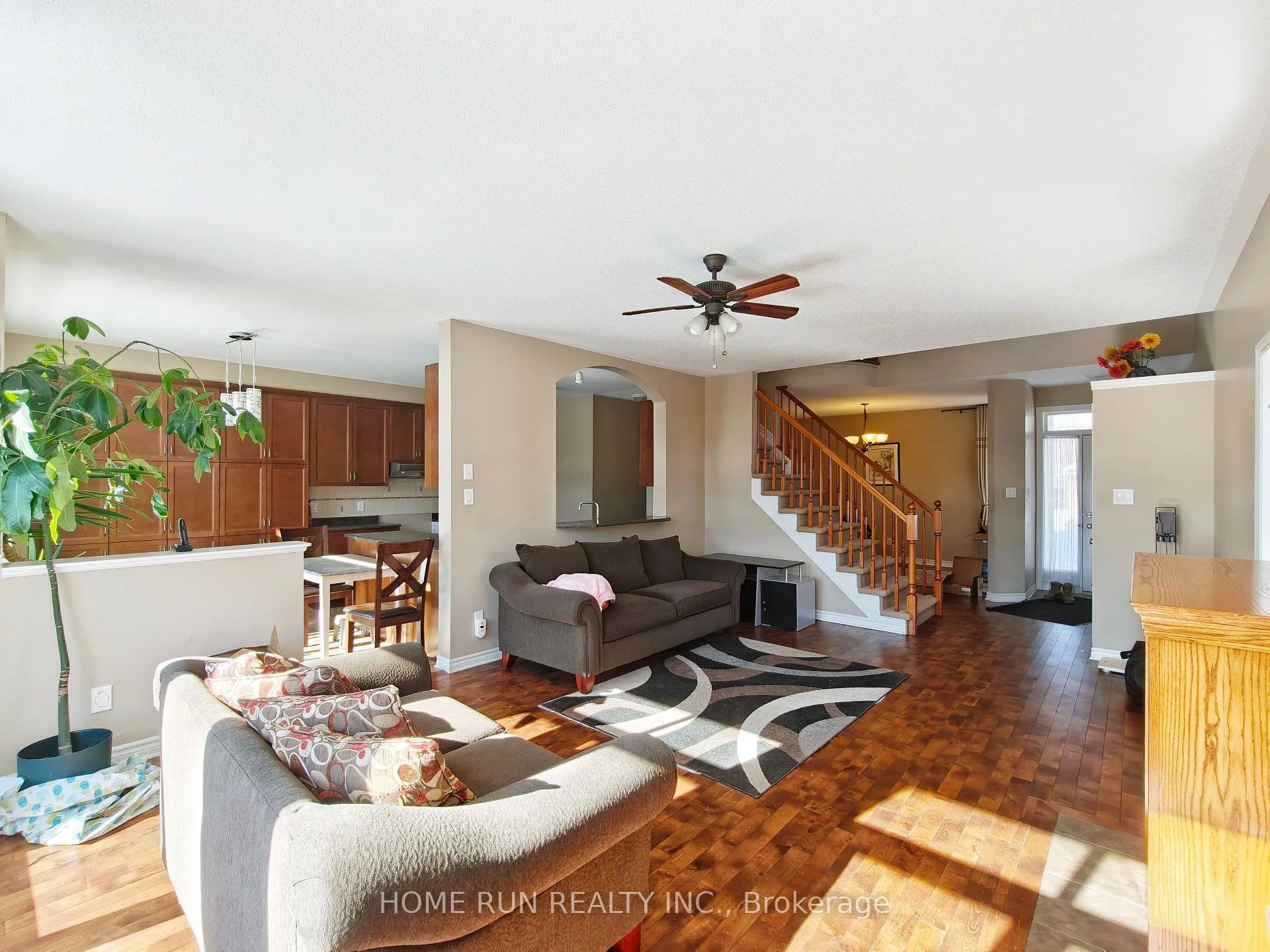 Photo 4 of 75 Polo Lane, Ottawa, Kanata - Emerald Meadows/Trailwest — HOMEH