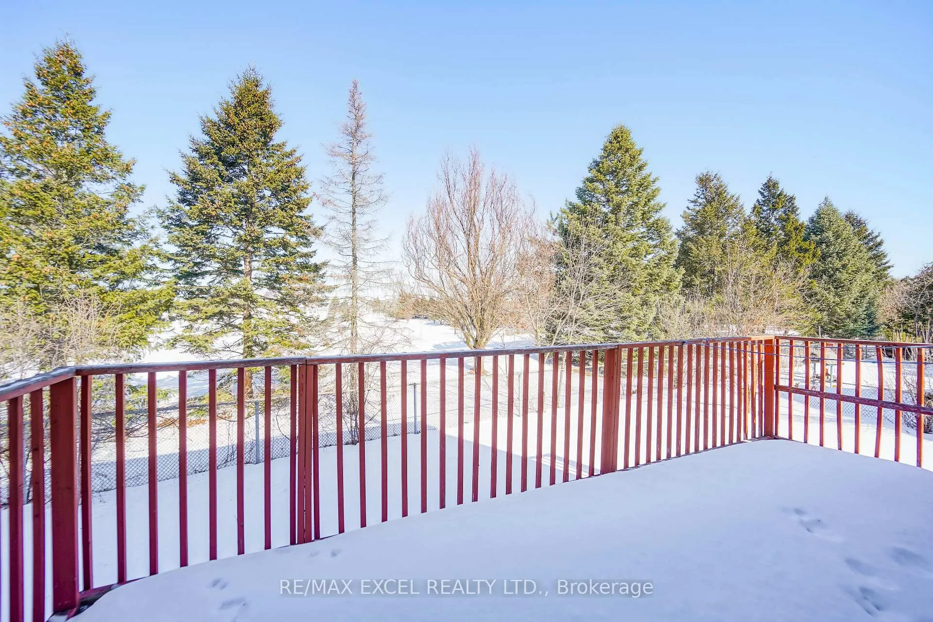 Photo 7 of 36 Laguna Crescent, Markham, Middlefield — HOMEH