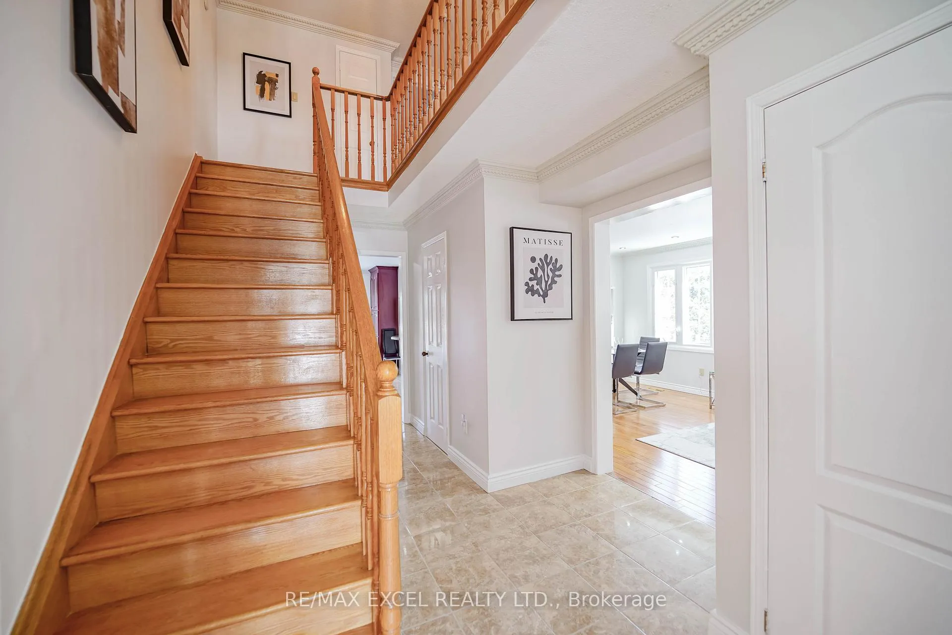 Photo 9 of 36 Laguna Crescent, Markham, Middlefield — HOMEH