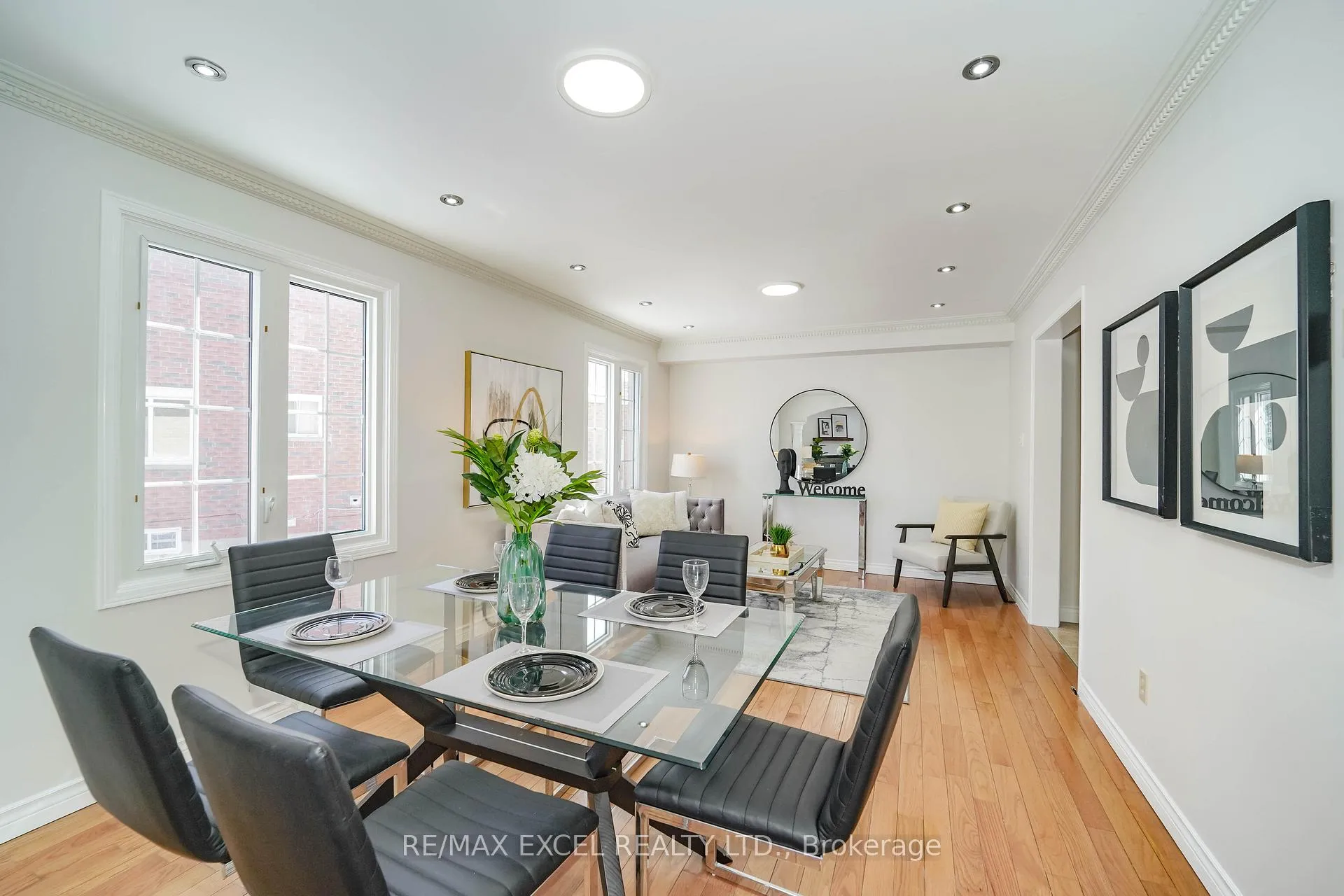 Photo 15 of 36 Laguna Crescent, Markham, Middlefield — HOMEH