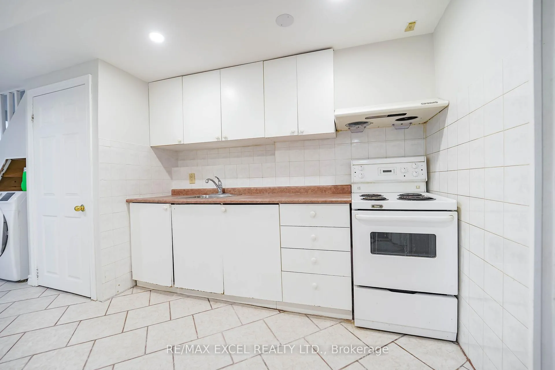 Photo 42 of 36 Laguna Crescent, Markham, Middlefield — HOMEH