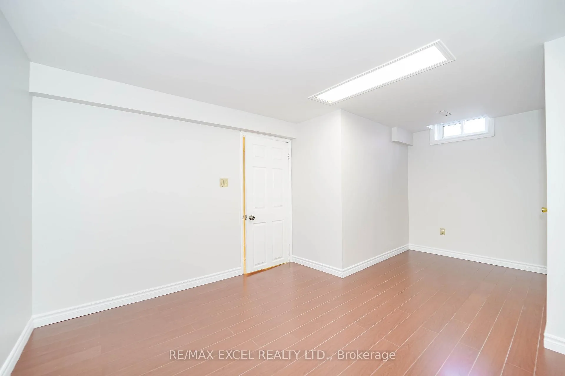 Photo 46 of 36 Laguna Crescent, Markham, Middlefield — HOMEH