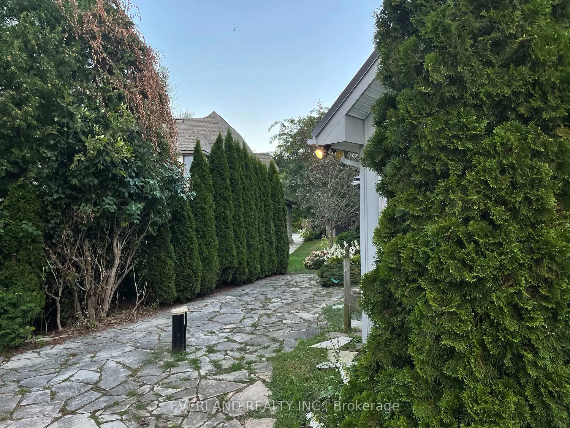 Photo 3 of 24940 Thorah Park Boulevard, Brock, Rural Brock — HOMEH