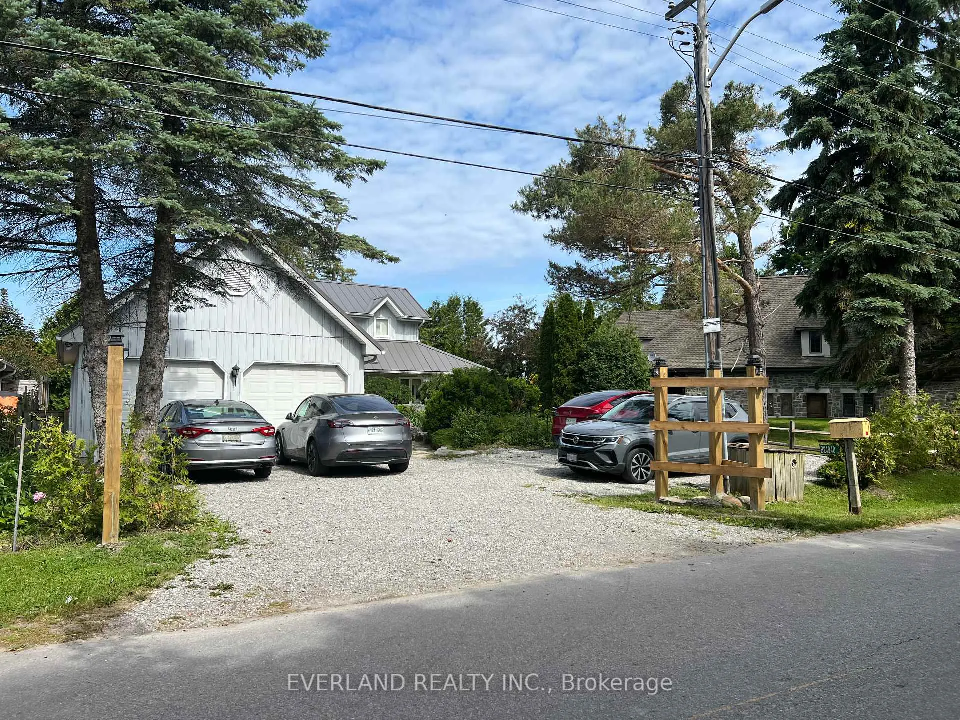 Photo 4 of 24940 Thorah Park Boulevard, Brock, Rural Brock — HOMEH