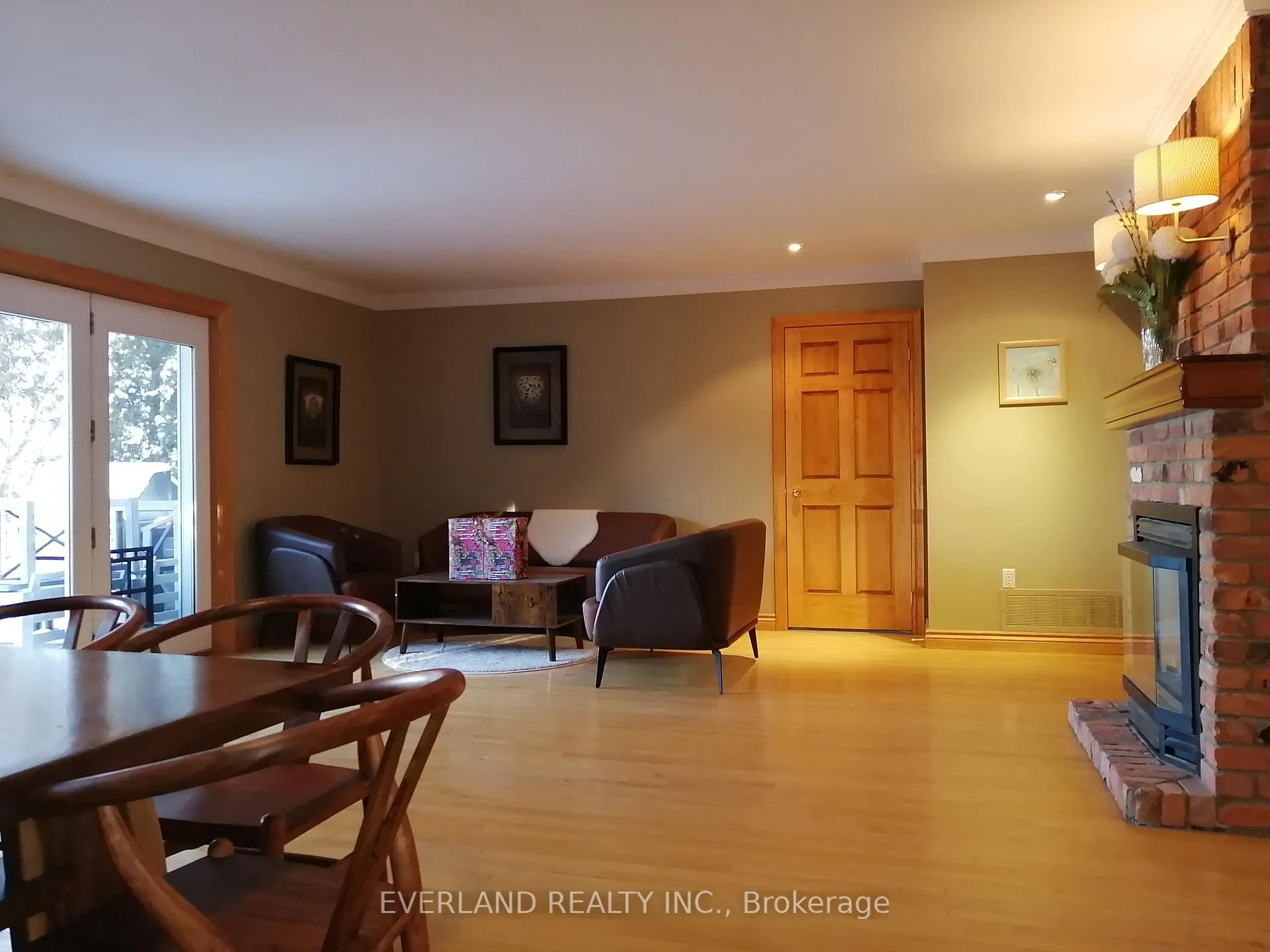 Photo 10 of 24940 Thorah Park Boulevard, Brock, Rural Brock — HOMEH