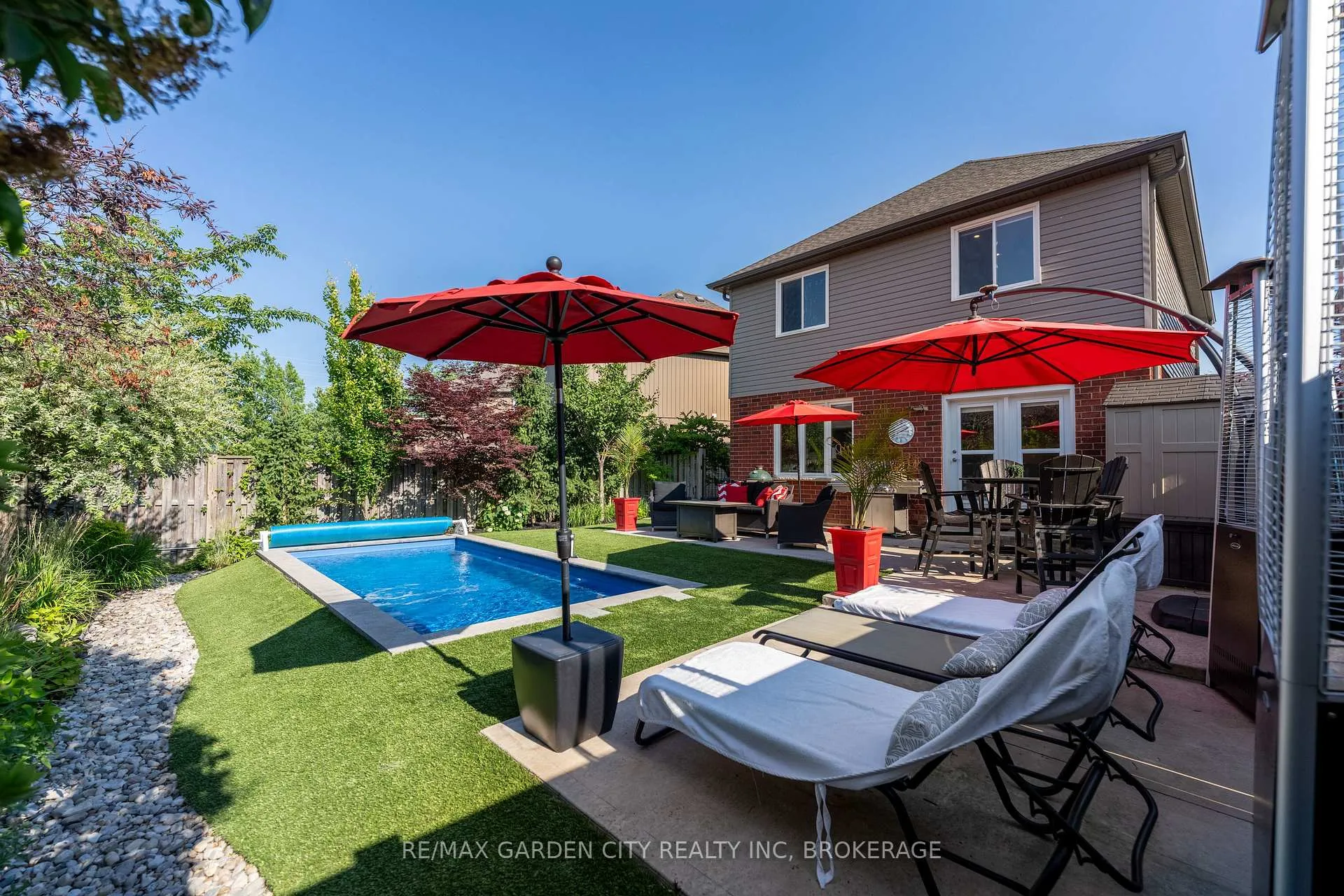 Photo 6 of 6456 Armelina Crescent, Niagara Falls, Forestview — HOMEH