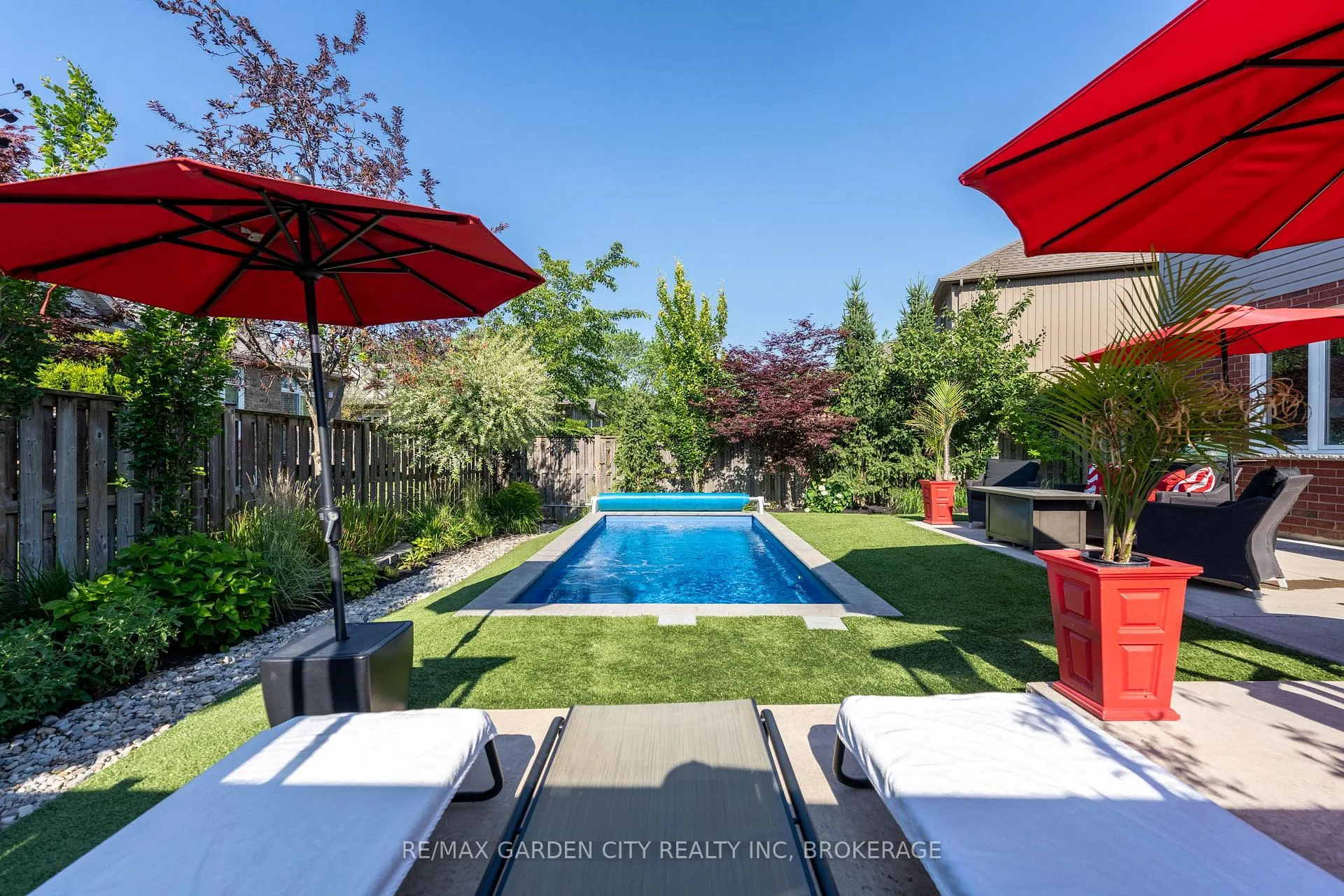 Photo 7 of 6456 Armelina Crescent, Niagara Falls, Forestview — HOMEH