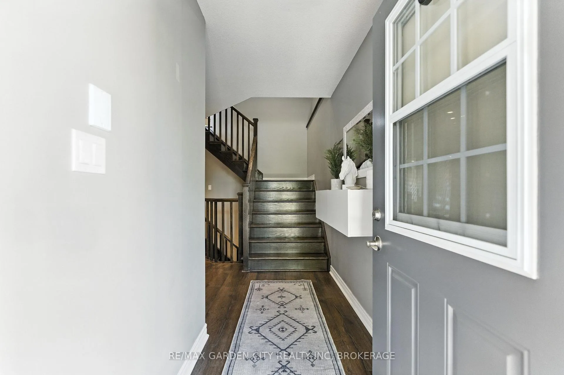 Photo 14 of 6456 Armelina Crescent, Niagara Falls, Forestview — HOMEH
