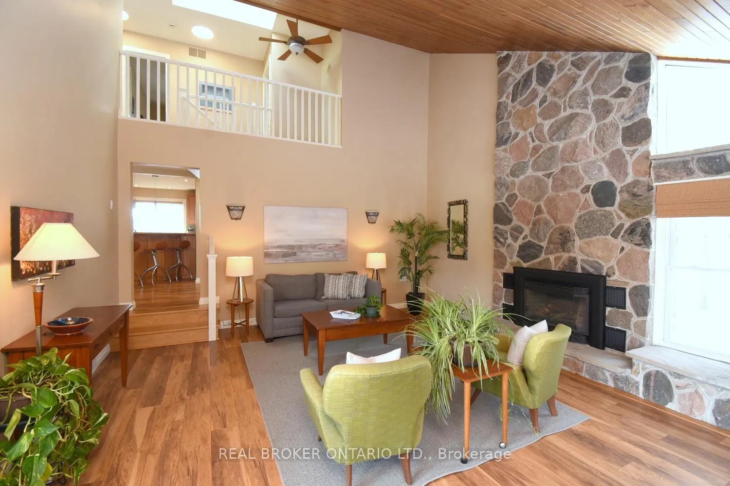 Photo 5 of 2952 Powerline Road W, Hamilton, Rural Ancaster — HOMEH