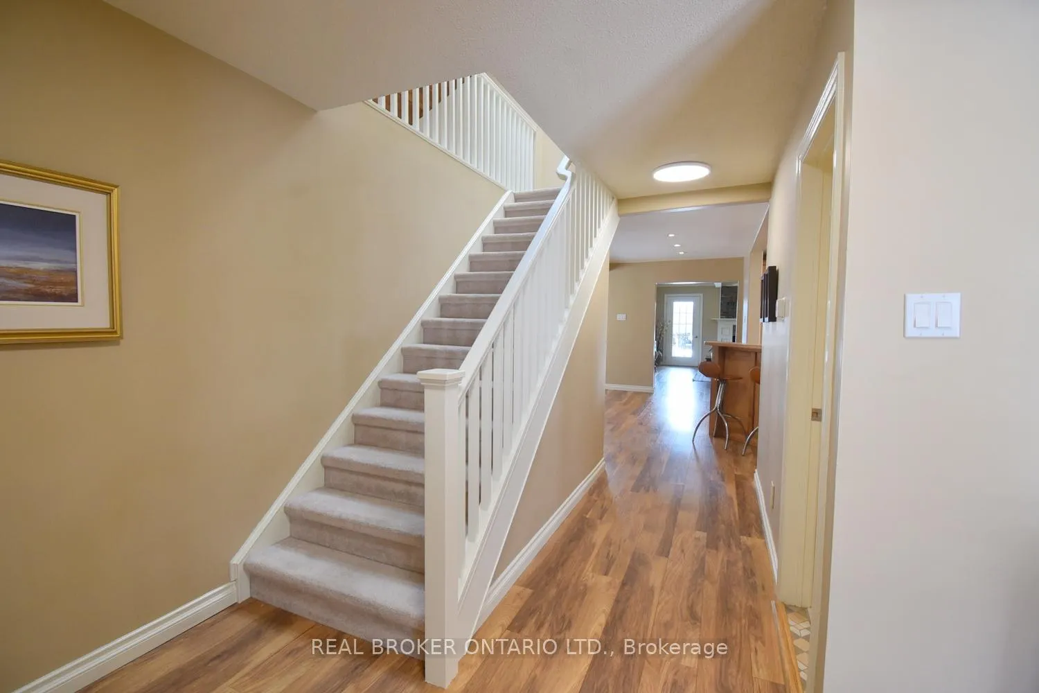 Photo 9 of 2952 Powerline Road W, Hamilton, Rural Ancaster — HOMEH