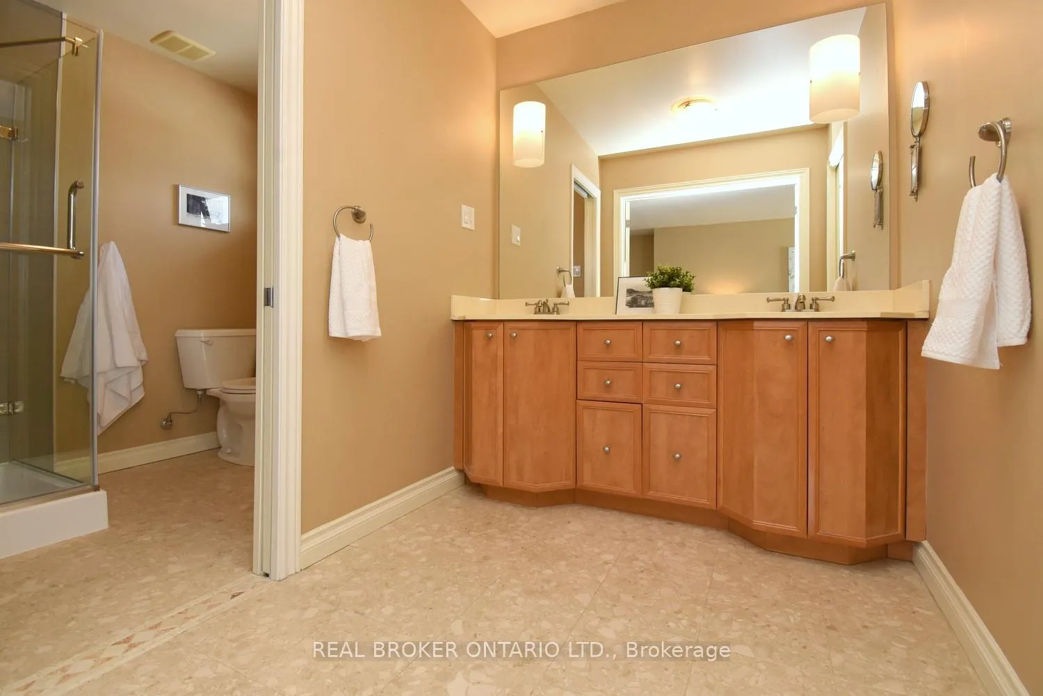Photo 27 of 2952 Powerline Road W, Hamilton, Rural Ancaster — HOMEH
