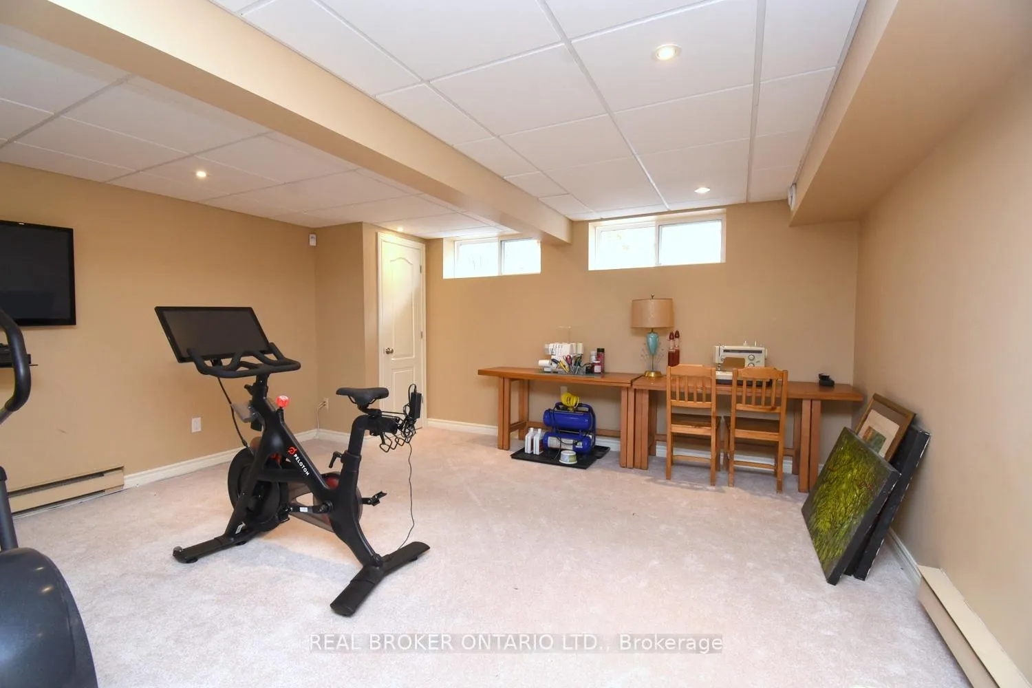 Photo 32 of 2952 Powerline Road W, Hamilton, Rural Ancaster — HOMEH