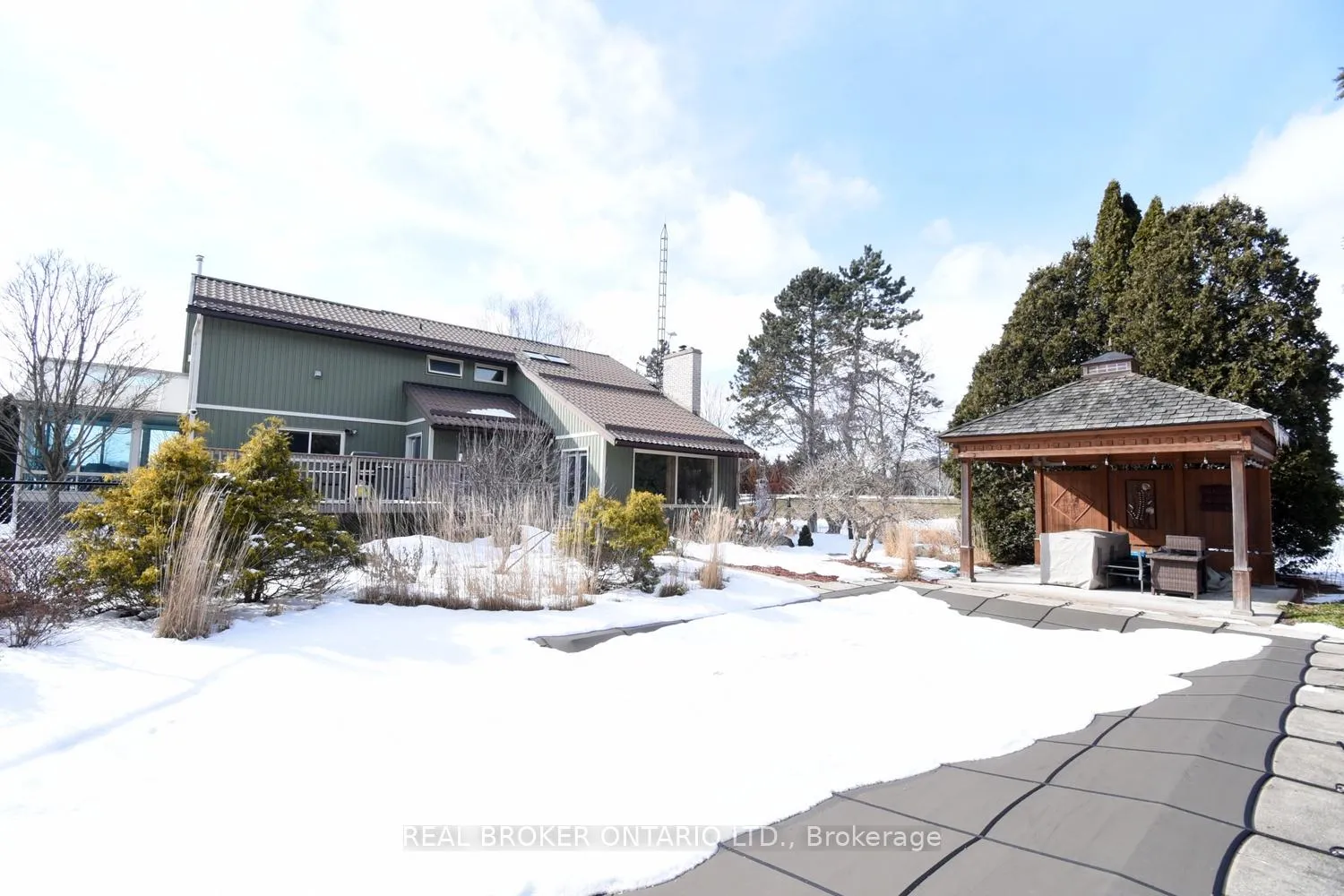 Photo 35 of 2952 Powerline Road W, Hamilton, Rural Ancaster — HOMEH