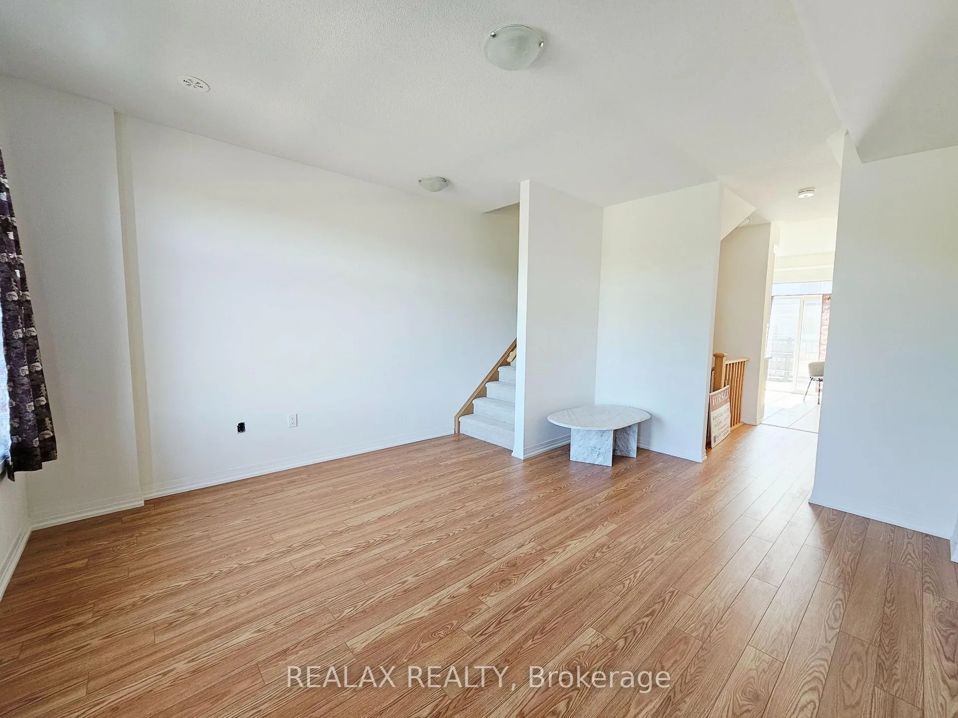 Photo 3 of 103 Carneros Way, Markham, Cedar Grove — HOMEH