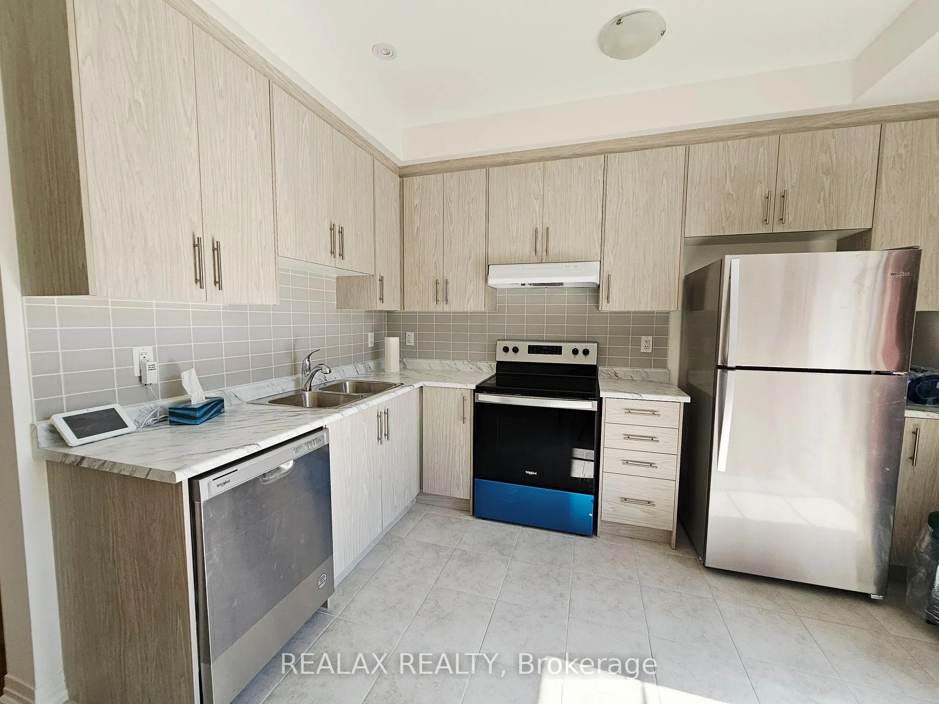 Photo 7 of 103 Carneros Way, Markham, Cedar Grove — HOMEH