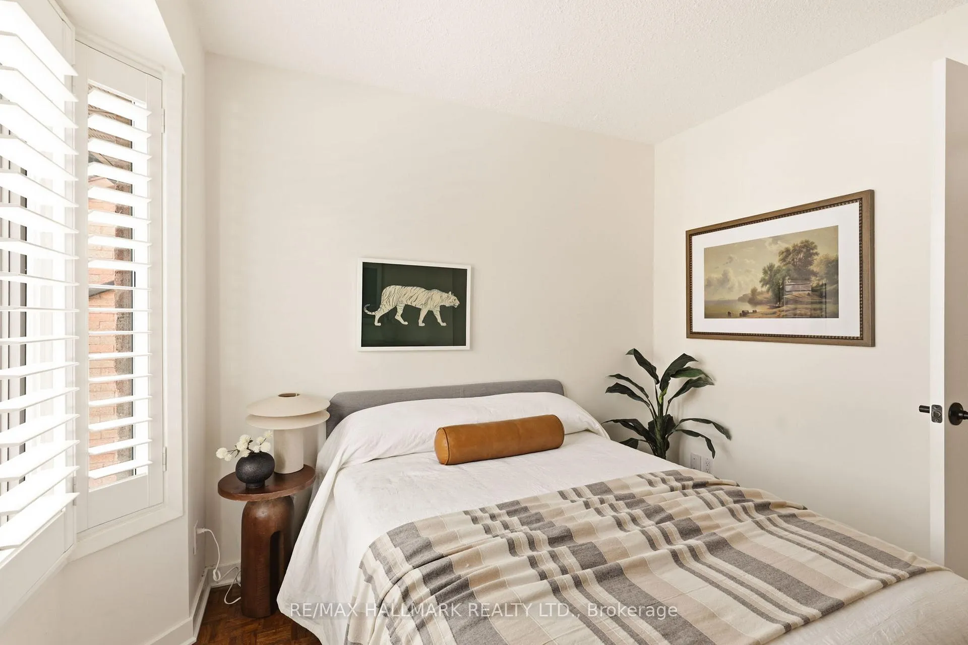 Photo 19 of Unit 17, 13 Kerr Road, Toronto, Greenwood-Coxwell — HOMEH