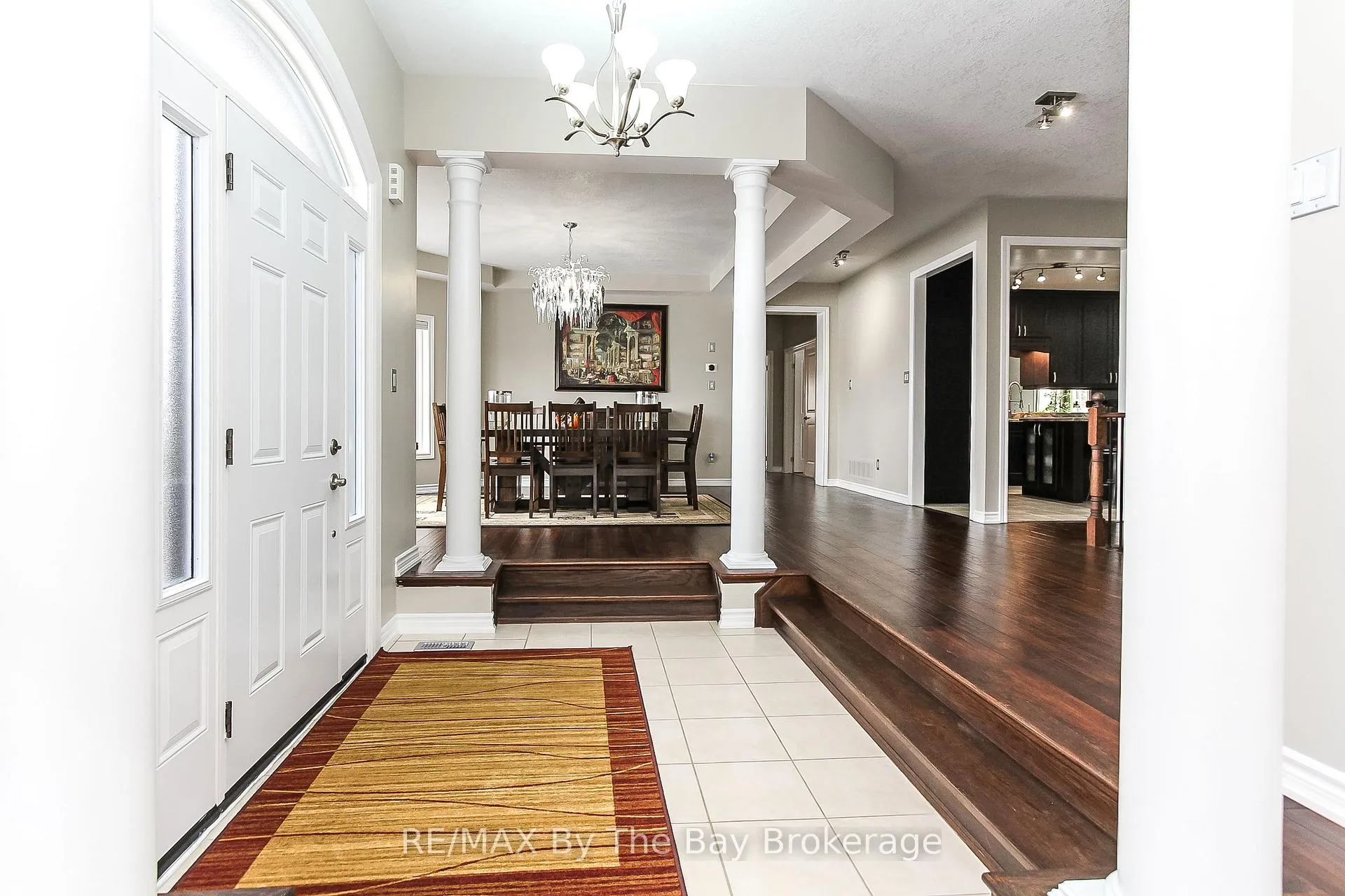 Photo 17 of 37 Walnut Drive, Wasaga Beach — HOMEH
