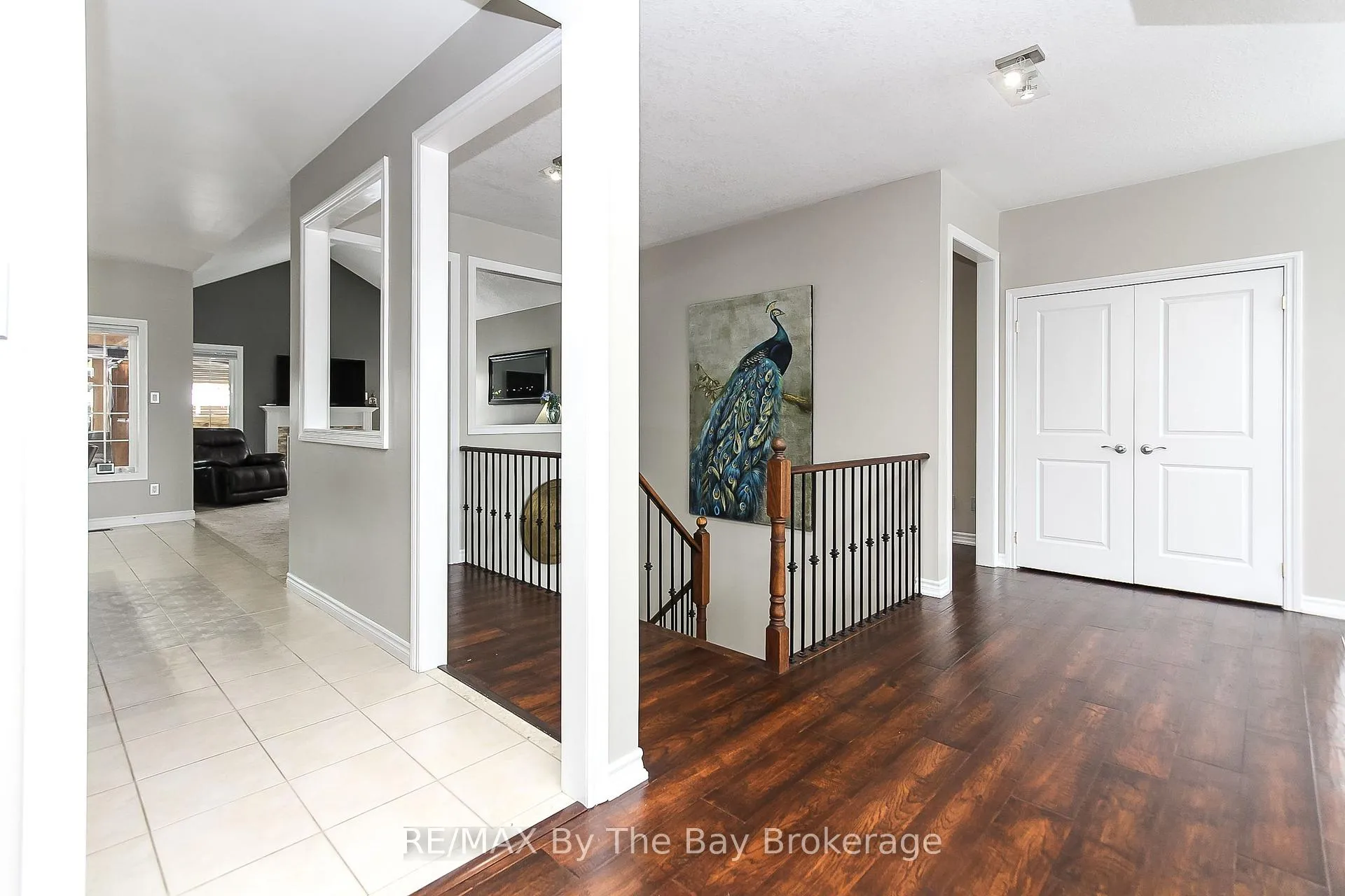 Photo 21 of 37 Walnut Drive, Wasaga Beach — HOMEH