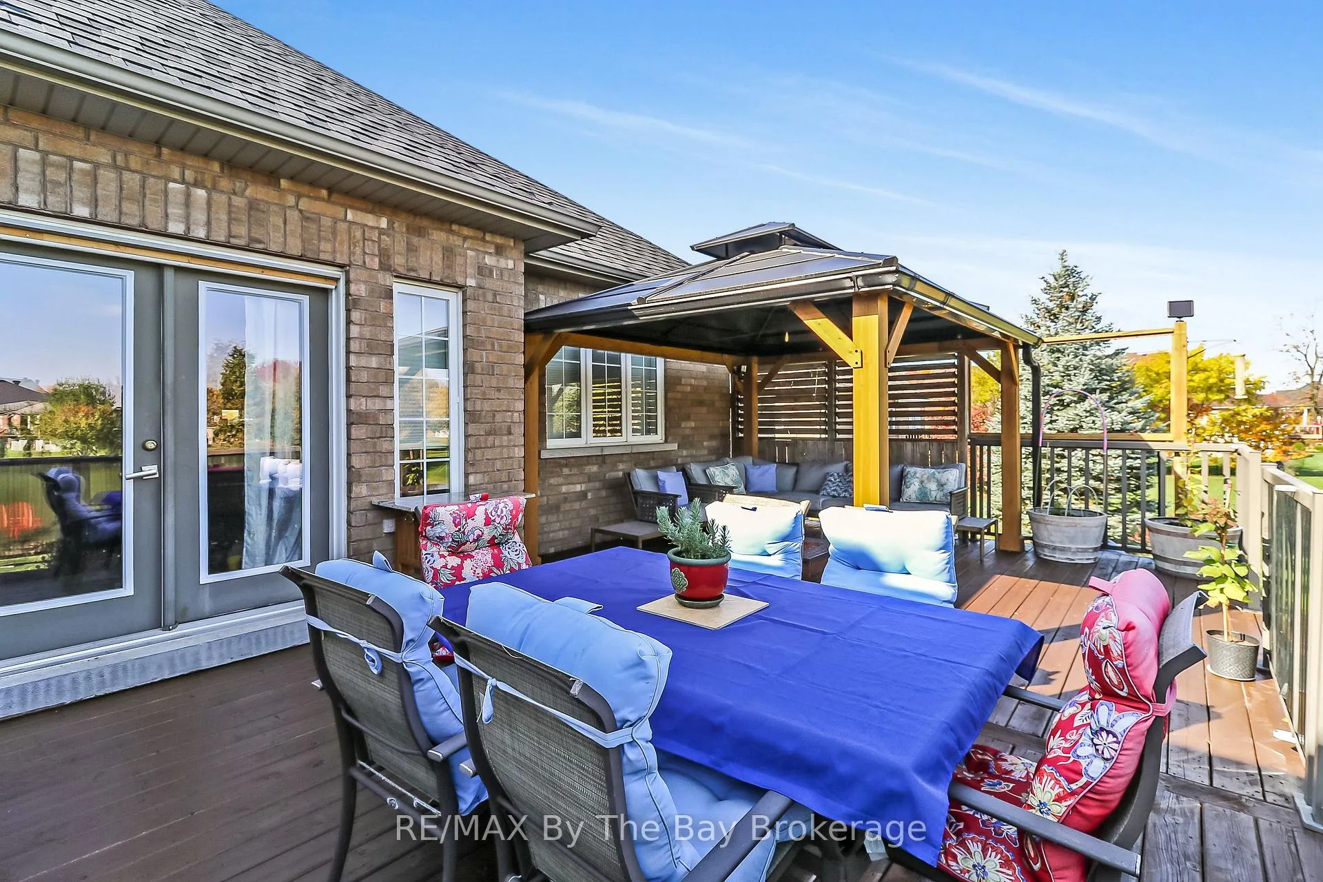 Photo 25 of 37 Walnut Drive, Wasaga Beach — HOMEH