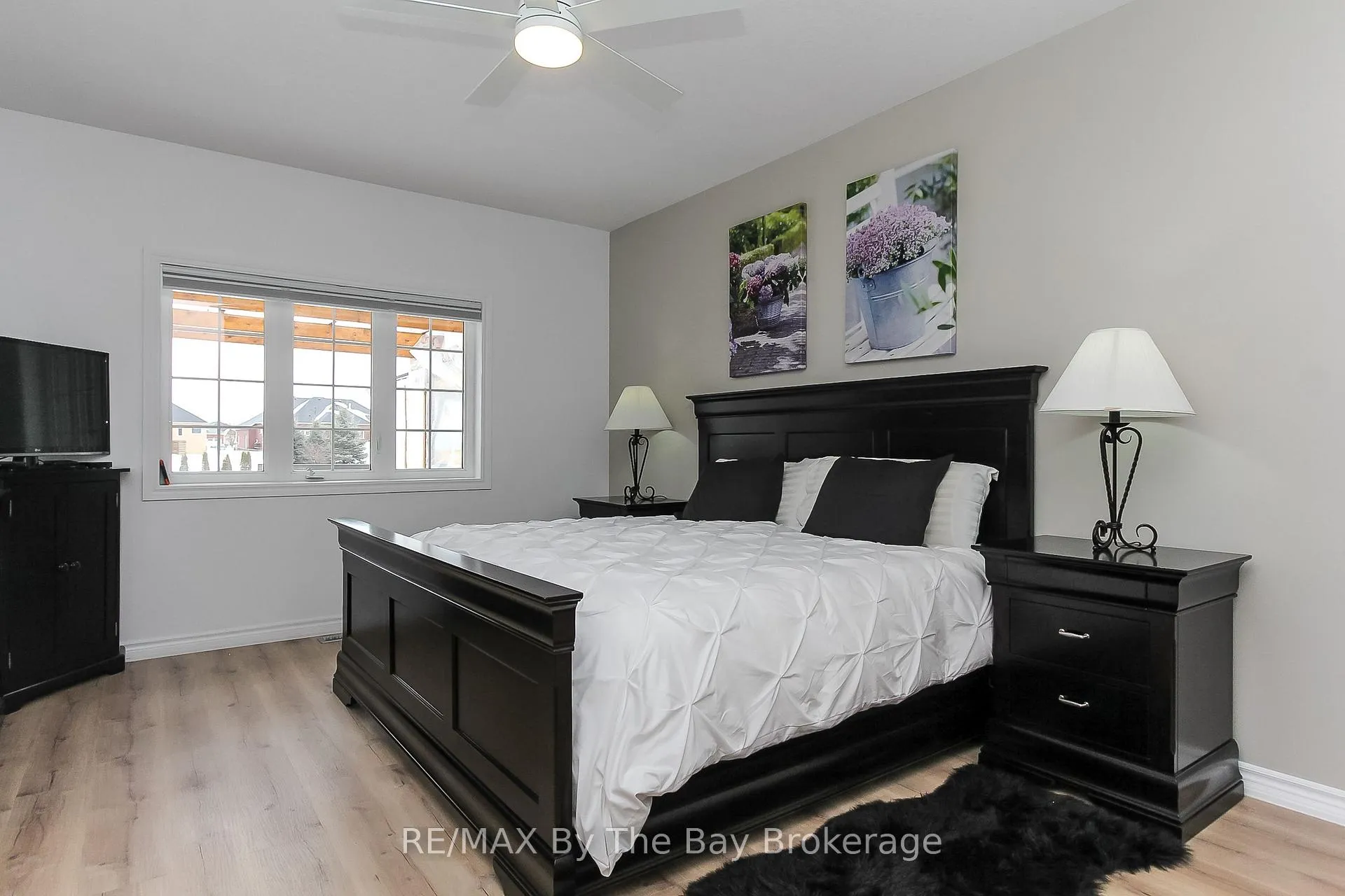 Photo 30 of 37 Walnut Drive, Wasaga Beach — HOMEH