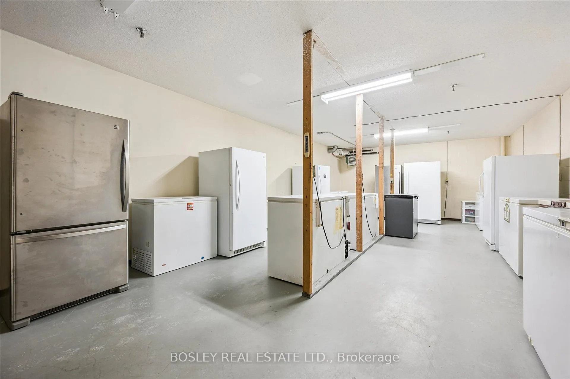 Photo 25 of Unit 102, 67 Breckenridge Drive, Kitchener — HOMEH