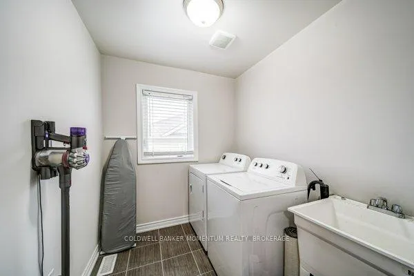 Photo 26 of 139 Isabella Drive, Orillia — HOMEH