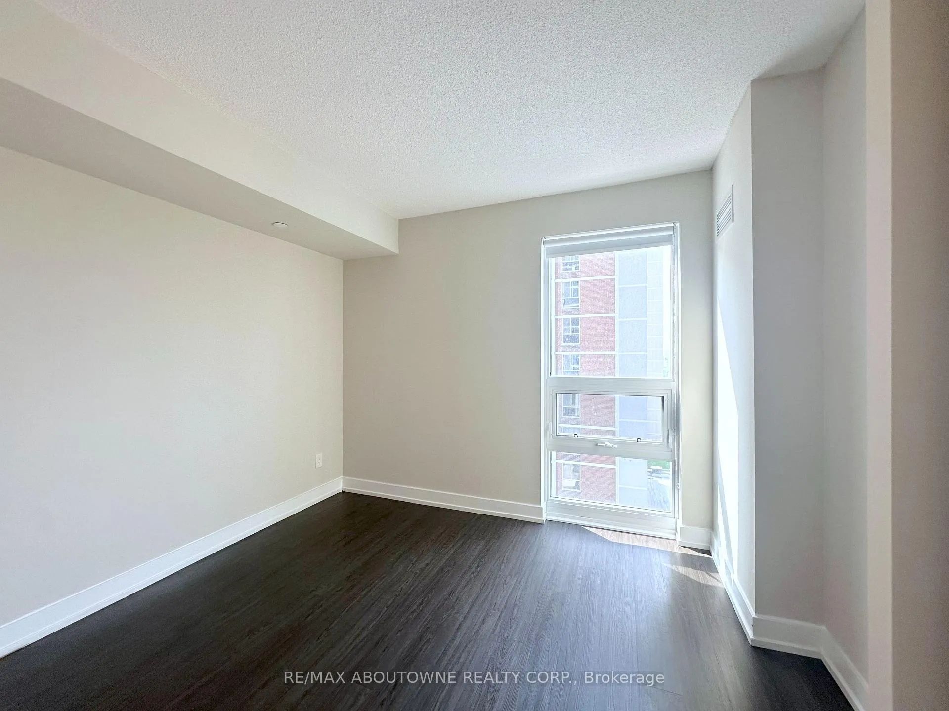 Photo 20 of Unit 702, 561 Sherbourne Street, Toronto, North St. James Town — HOMEH