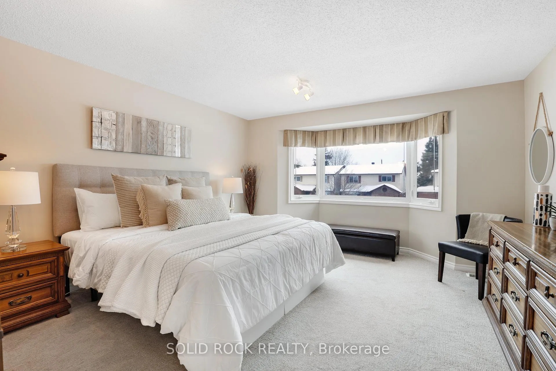 Photo 19 of 26 Paula Crescent, Ottawa, Sheahan Estates/Trend Village — HOMEH