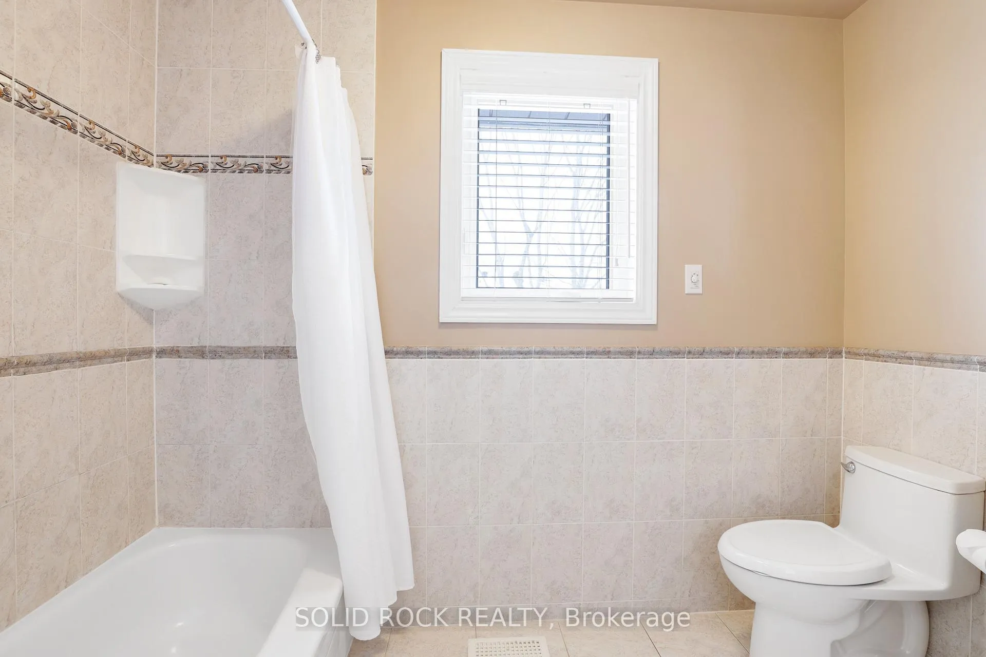 Photo 27 of 26 Paula Crescent, Ottawa, Sheahan Estates/Trend Village — HOMEH