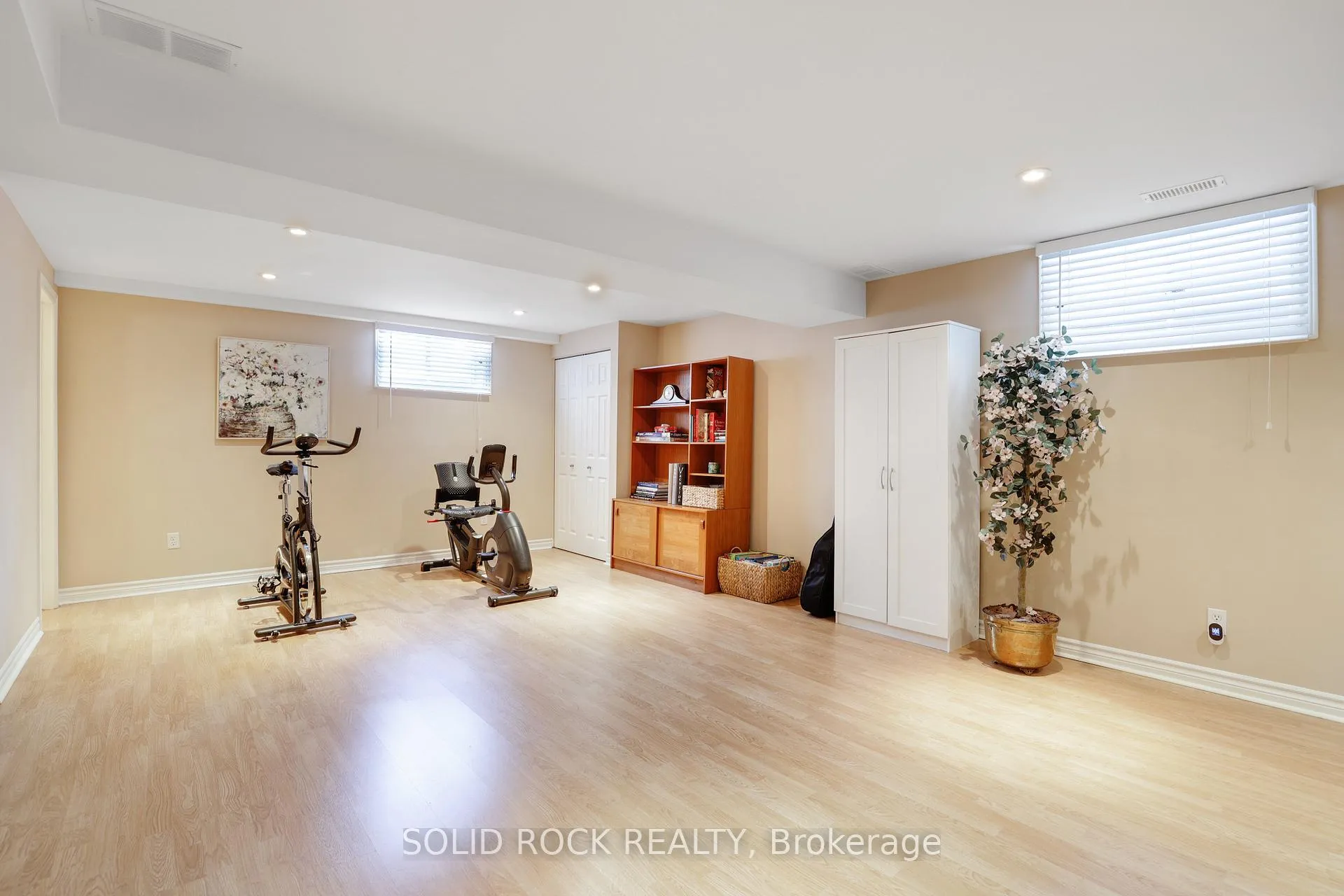 Photo 30 of 26 Paula Crescent, Ottawa, Sheahan Estates/Trend Village — HOMEH
