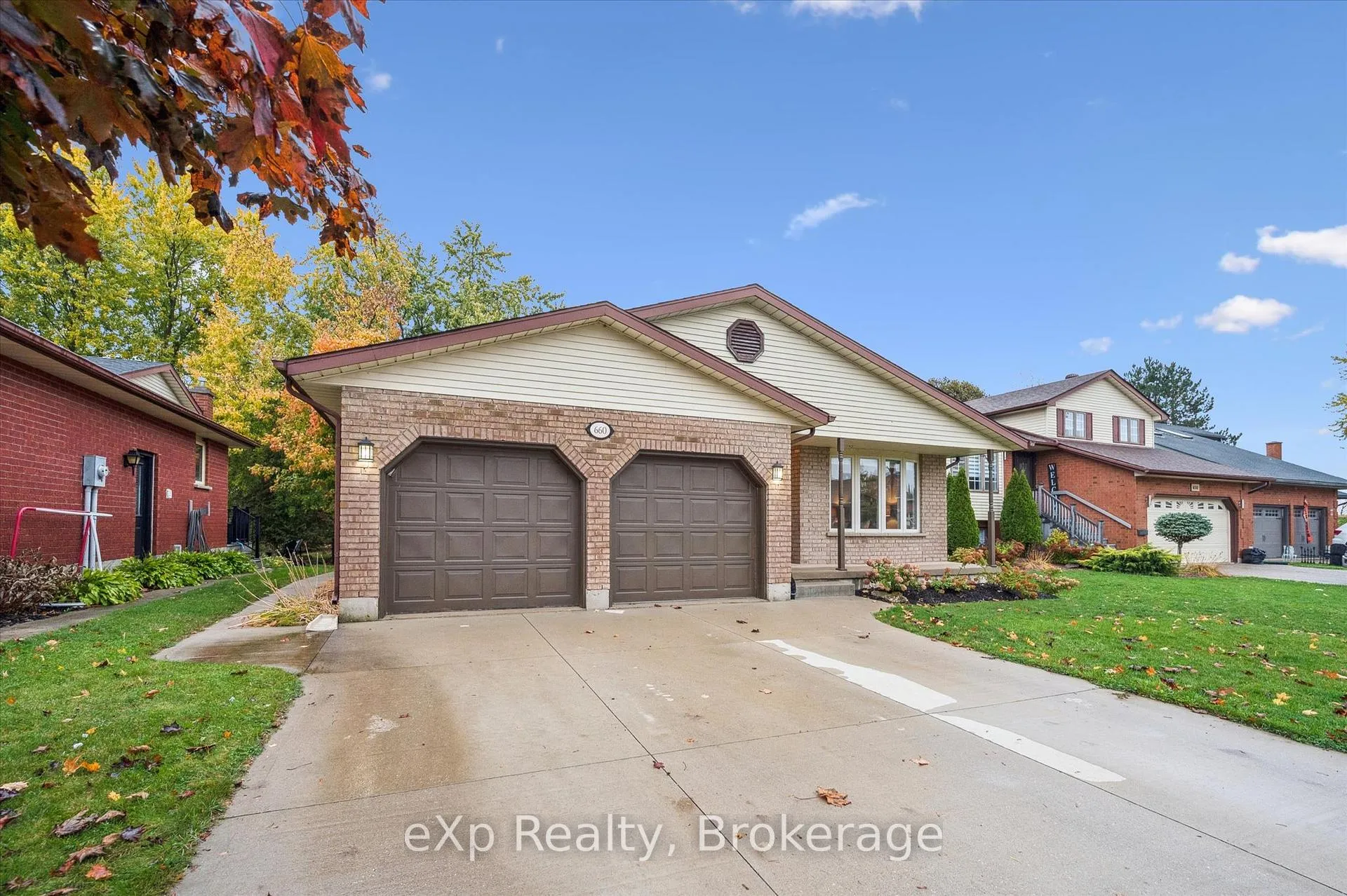 Photo 3 of 660 Maple Avenue N, North Perth, Listowel — HOMEH
