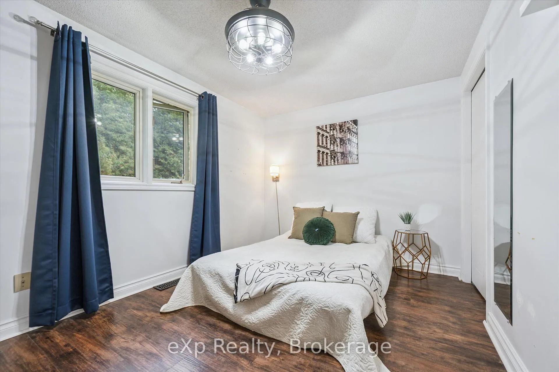 Photo 20 of 660 Maple Avenue N, North Perth, Listowel — HOMEH
