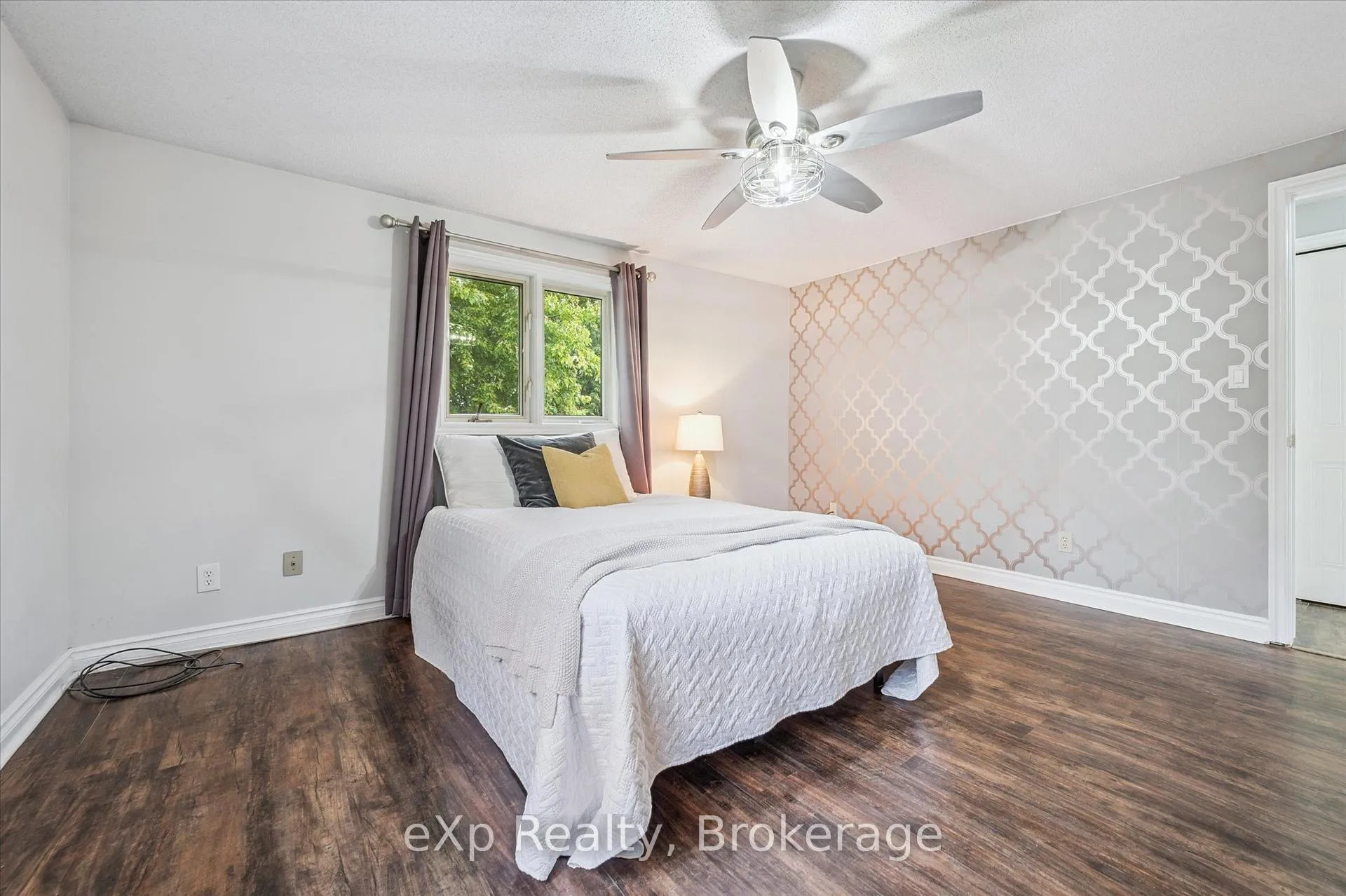 Photo 25 of 660 Maple Avenue N, North Perth, Listowel — HOMEH