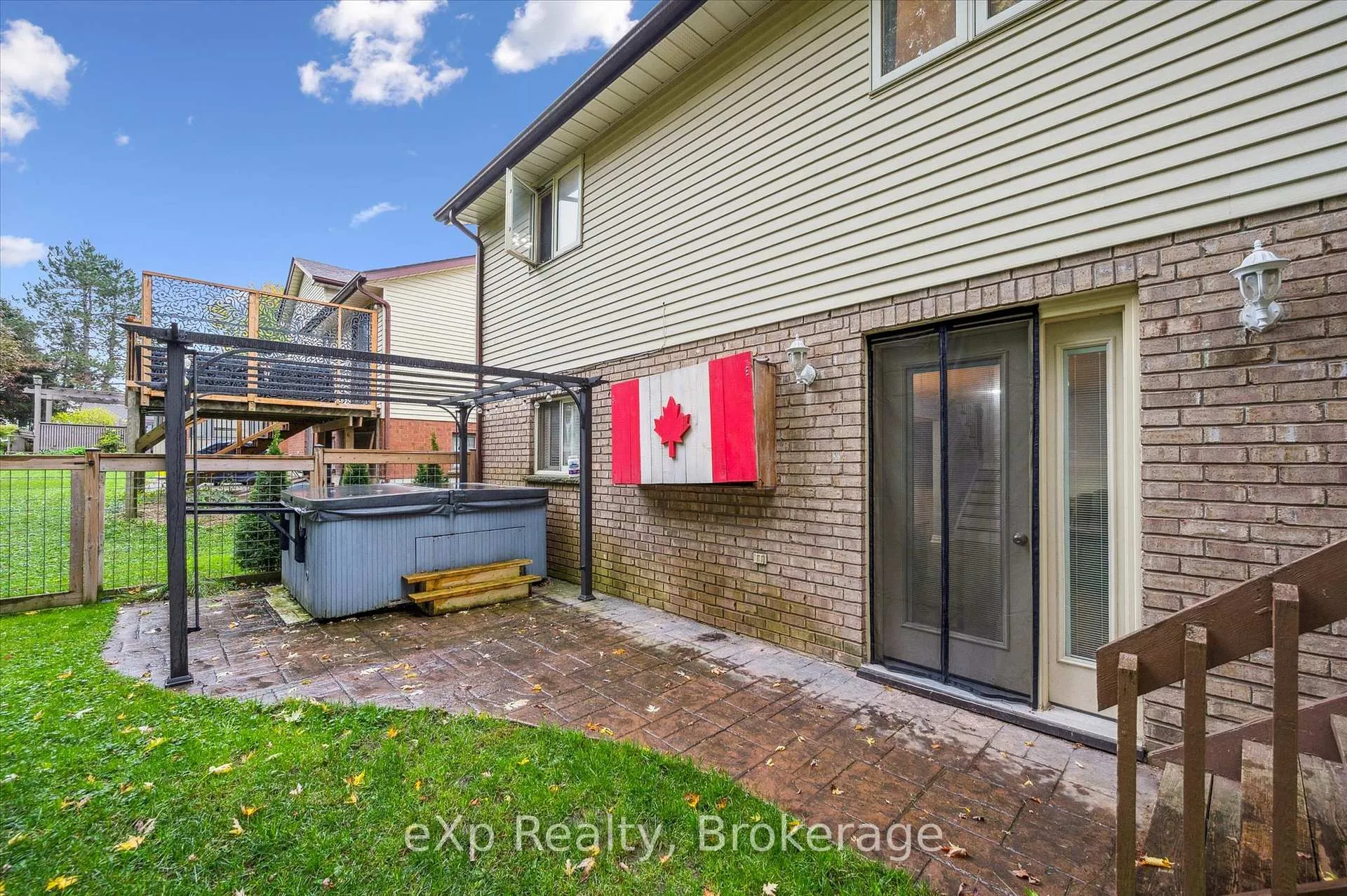 Photo 40 of 660 Maple Avenue N, North Perth, Listowel — HOMEH