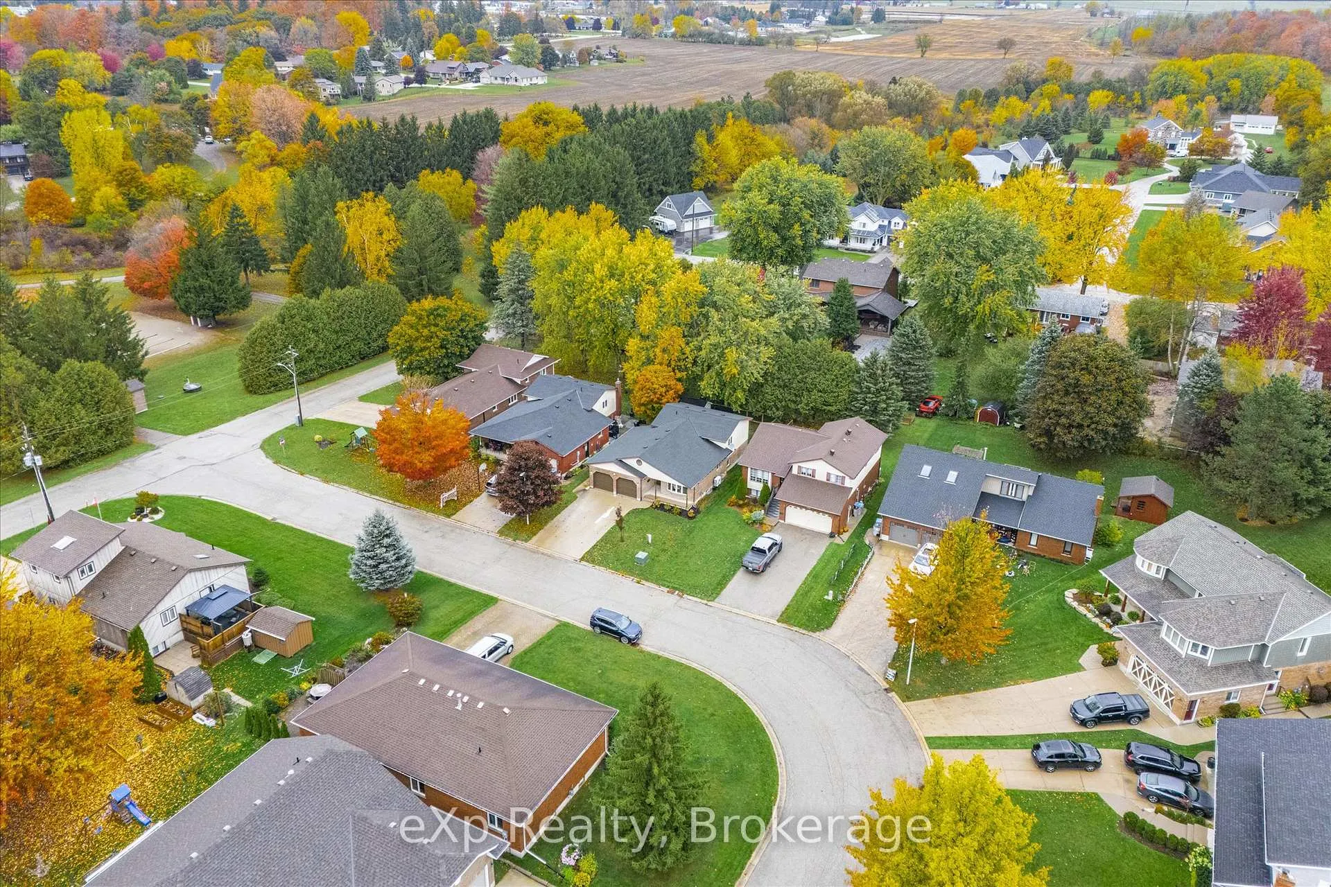 Photo 46 of 660 Maple Avenue N, North Perth, Listowel — HOMEH