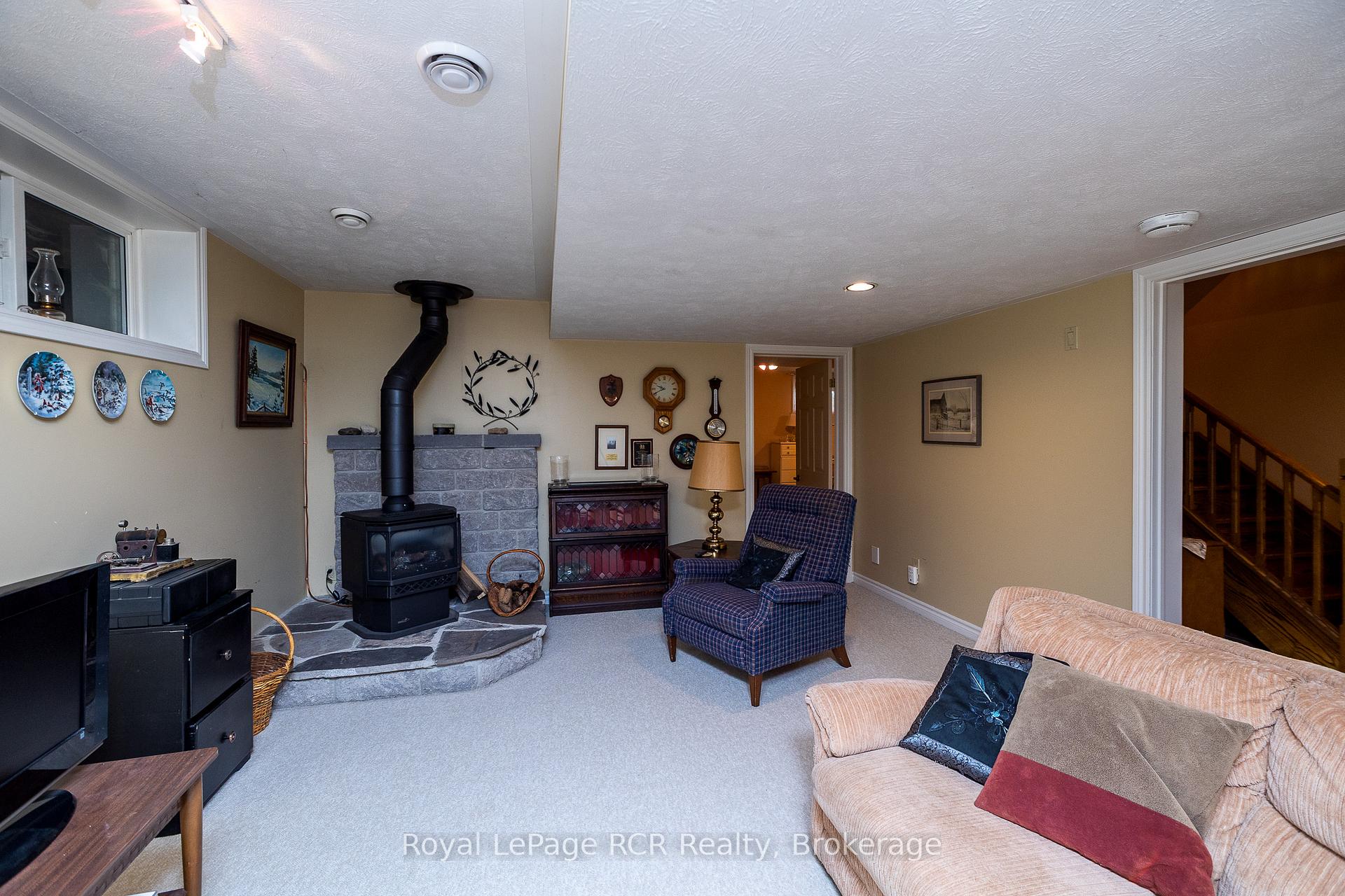 Photo 25 of 126010 13th Sideroad, Meaford — HOMEH