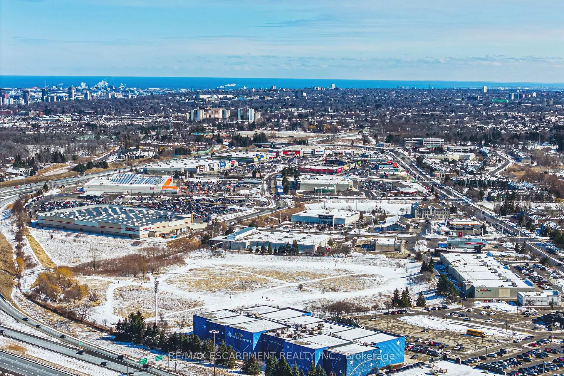 Photo 45 of 577 Tomahawk Crescent, Hamilton, Ancaster — HOMEH