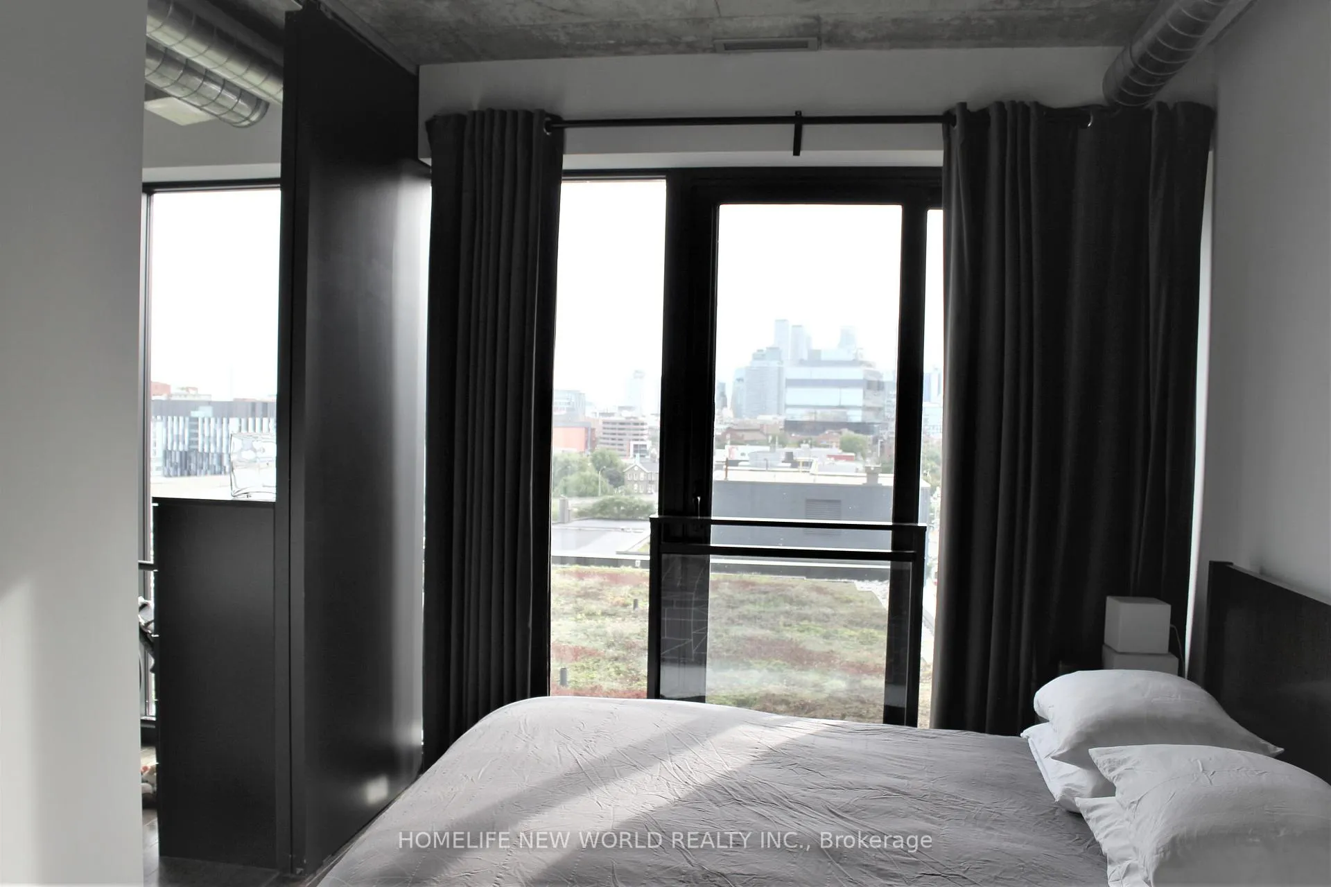 Photo 7 of Unit 1110, 51 Trolley Crescent, Toronto, Moss Park — HOMEH
