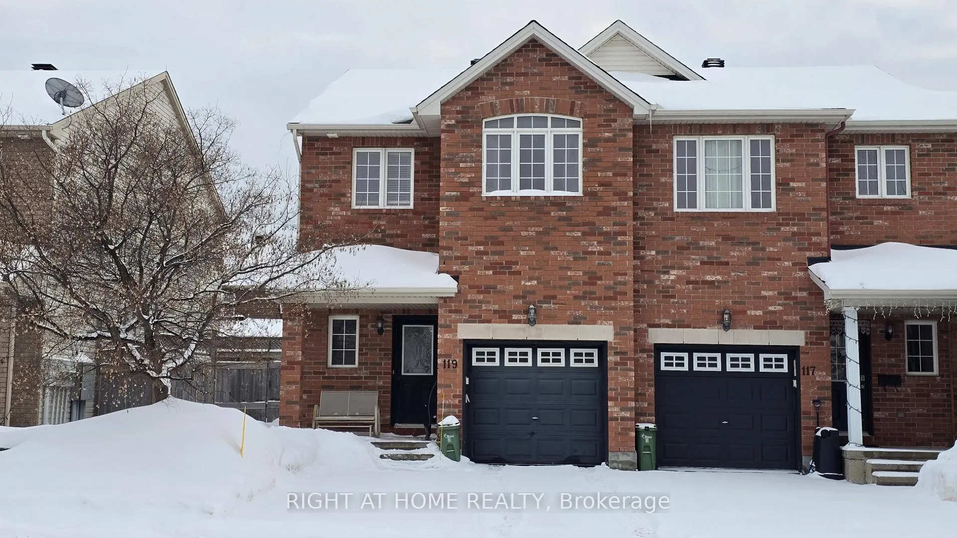 Photo 2 of 119 Romina Street, Ottawa, Kanata - Emerald Meadows/Trailwest — HOMEH