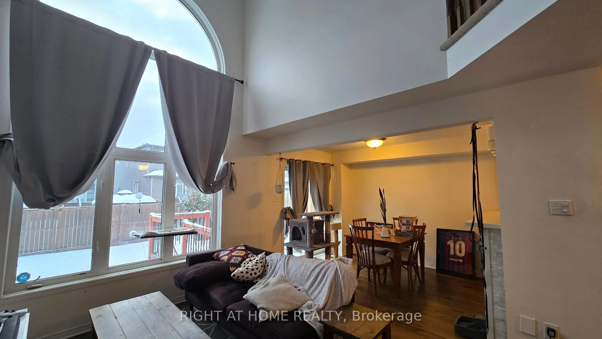 Photo 10 of 119 Romina Street, Ottawa, Kanata - Emerald Meadows/Trailwest — HOMEH
