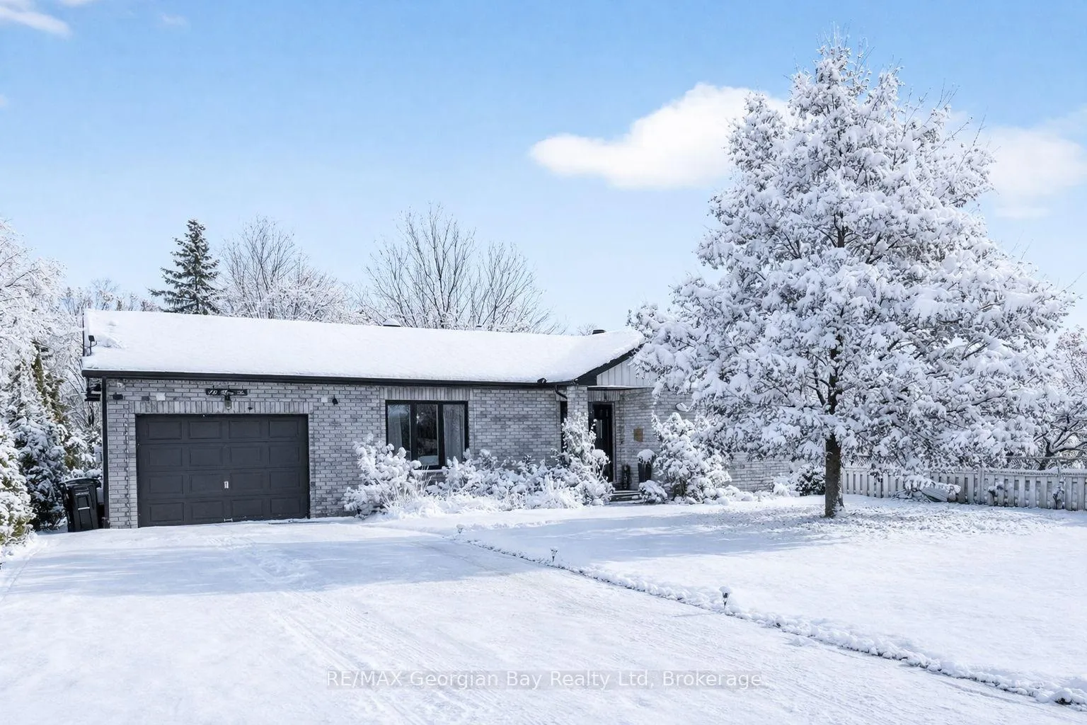 Front of 15 Lorne Avenue