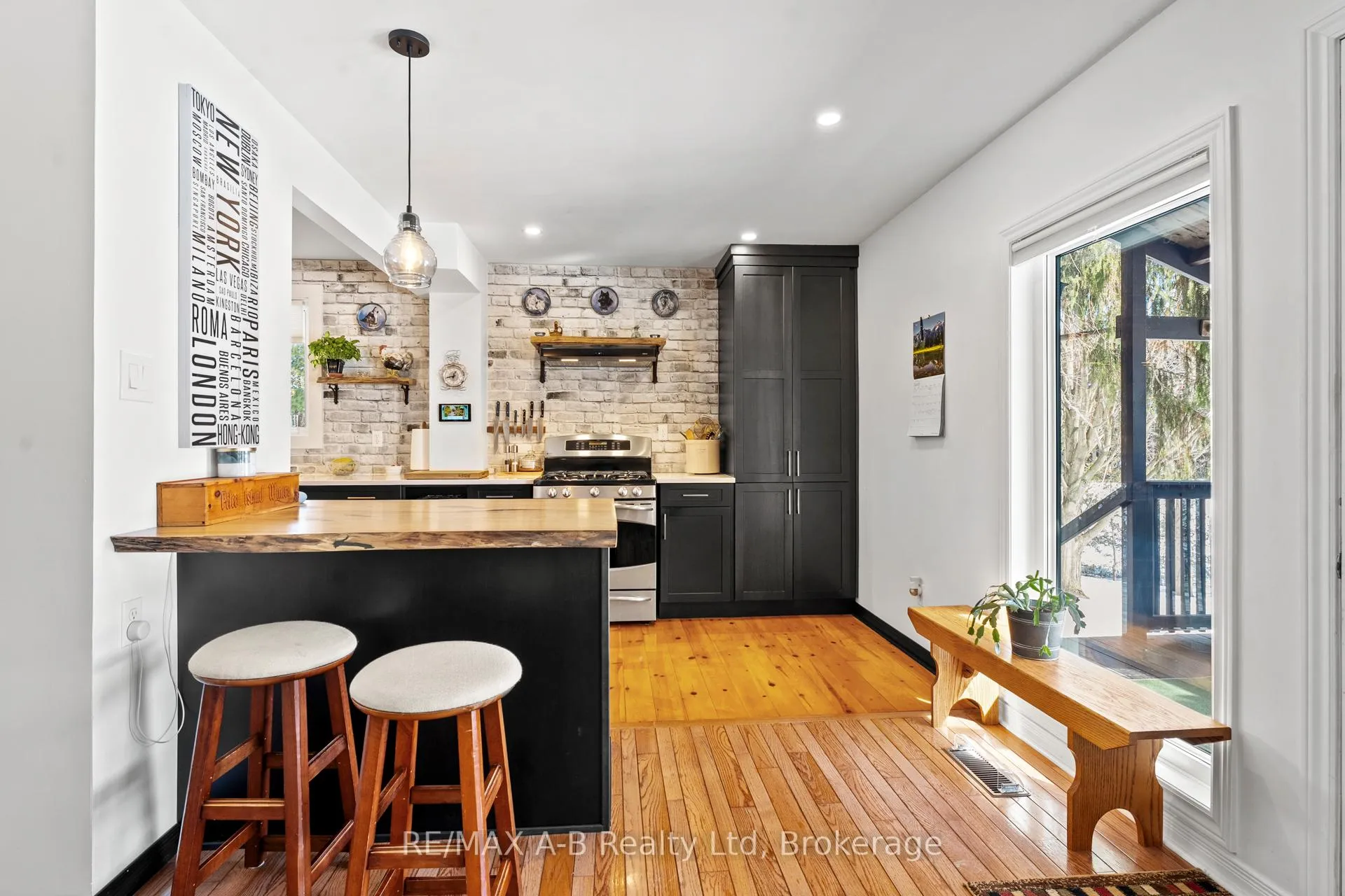 Photo 10 of 923382 Road 92, Zorra, Lakeside — HOMEH