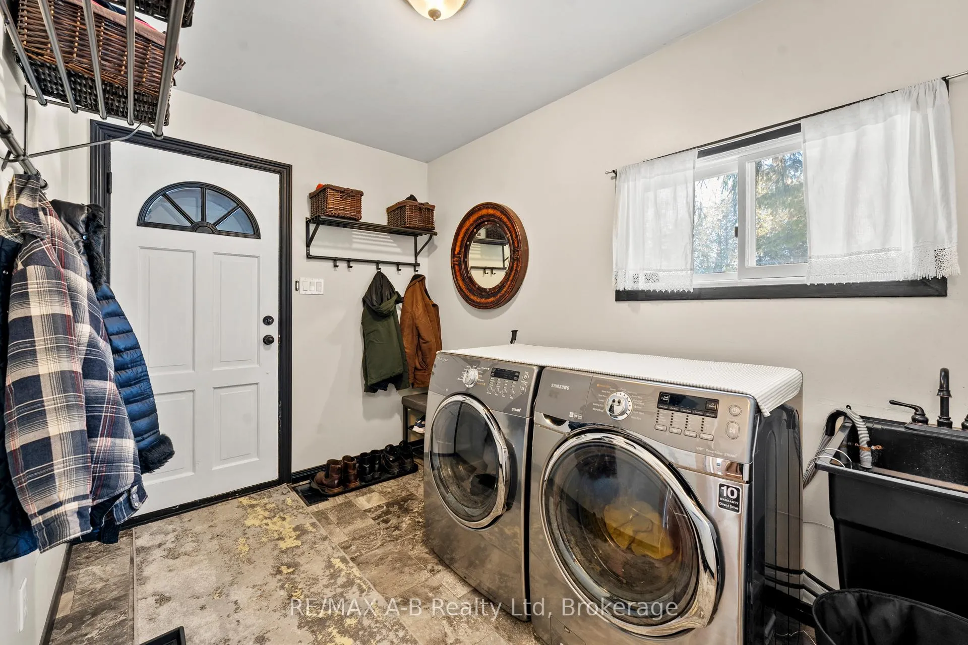 Photo 19 of 923382 Road 92, Zorra, Lakeside — HOMEH
