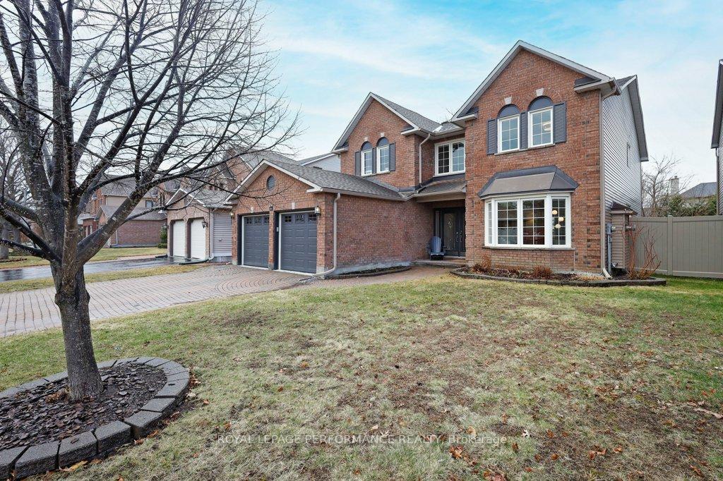 Photo 3 of 16 Baslaw Drive, Ottawa, Hunt Club Park — HOMEH