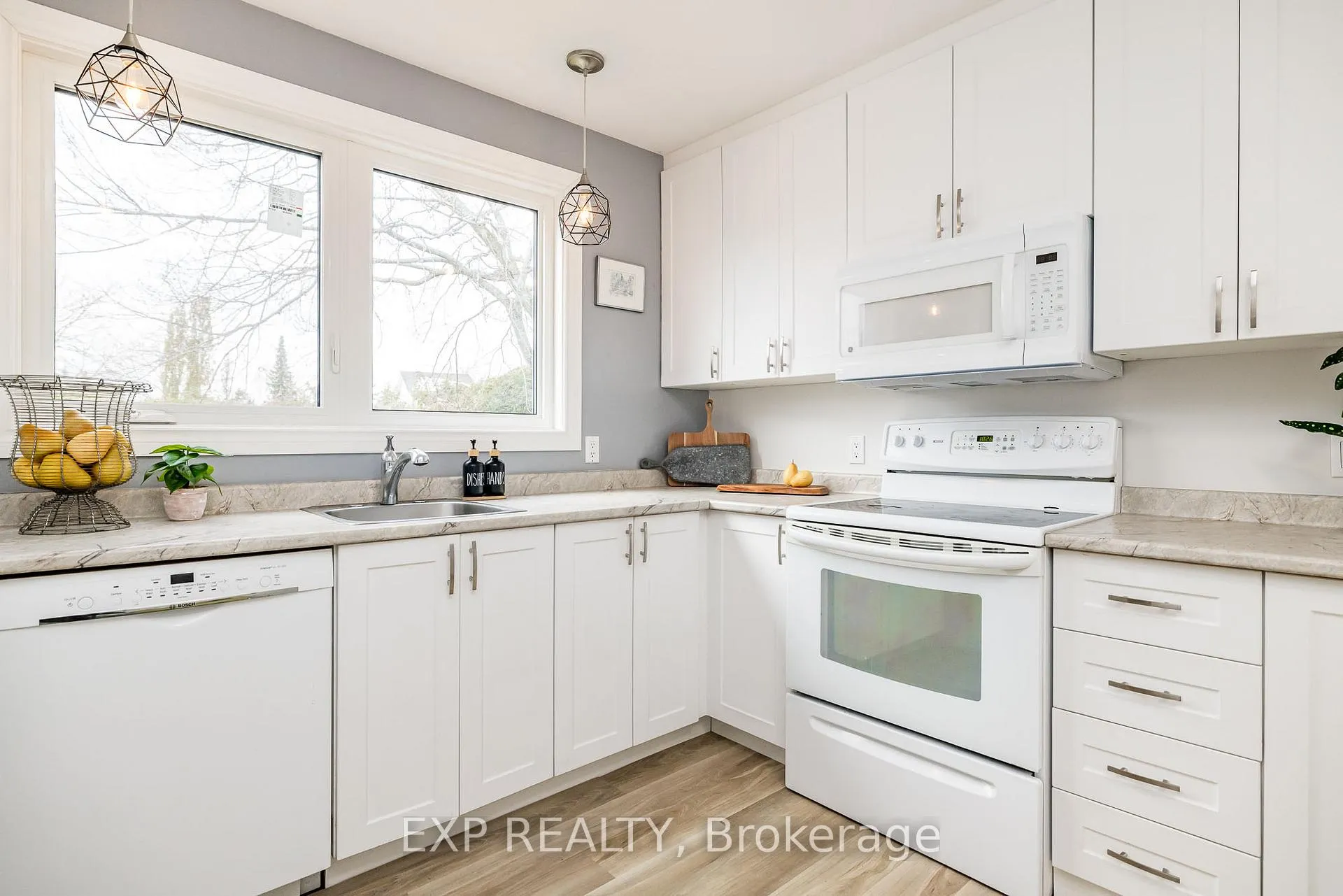Photo 11 of 130 Banning Road, Ottawa, Kanata - Glencairn/Hazeldean — HOMEH