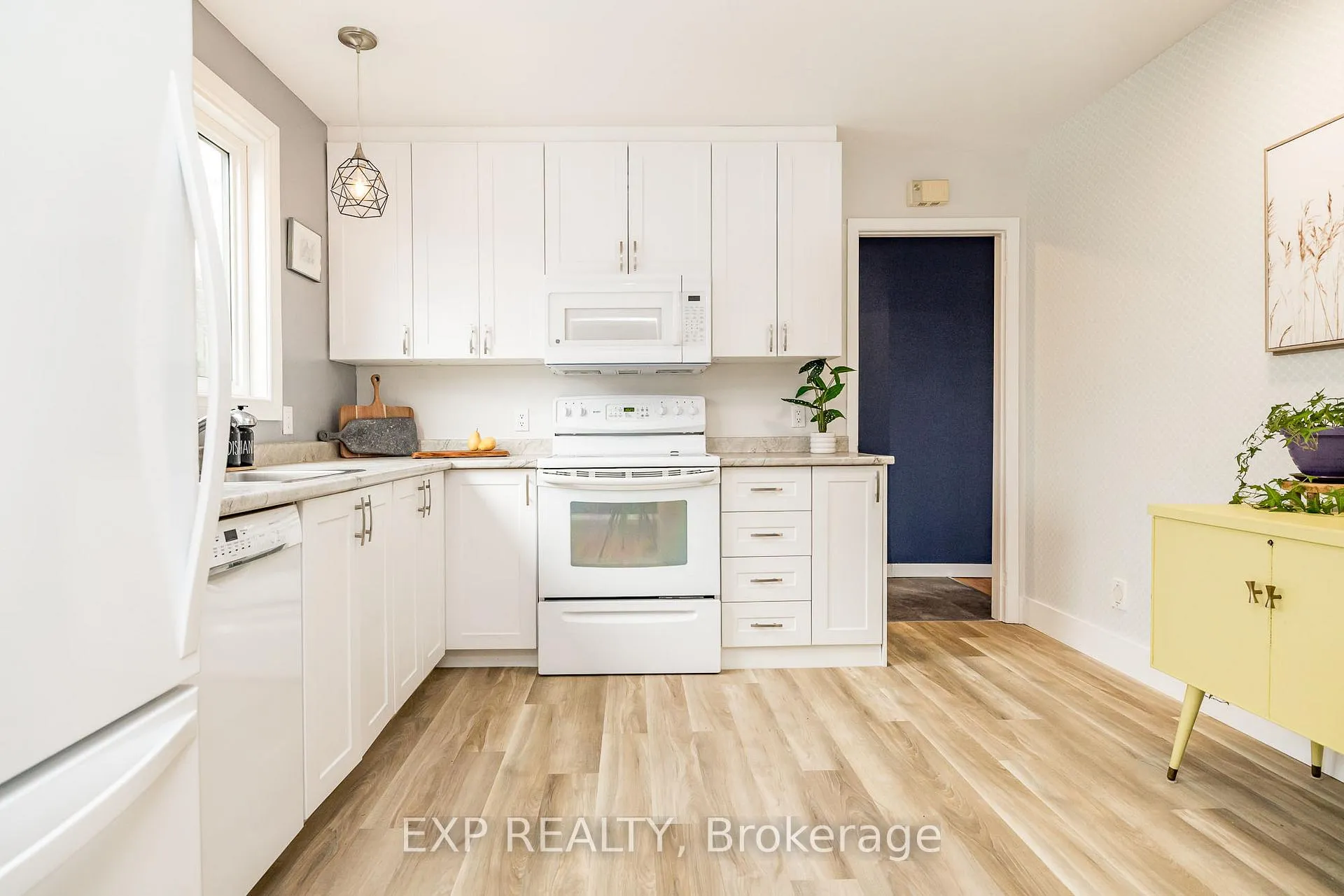 Photo 12 of 130 Banning Road, Ottawa, Kanata - Glencairn/Hazeldean — HOMEH